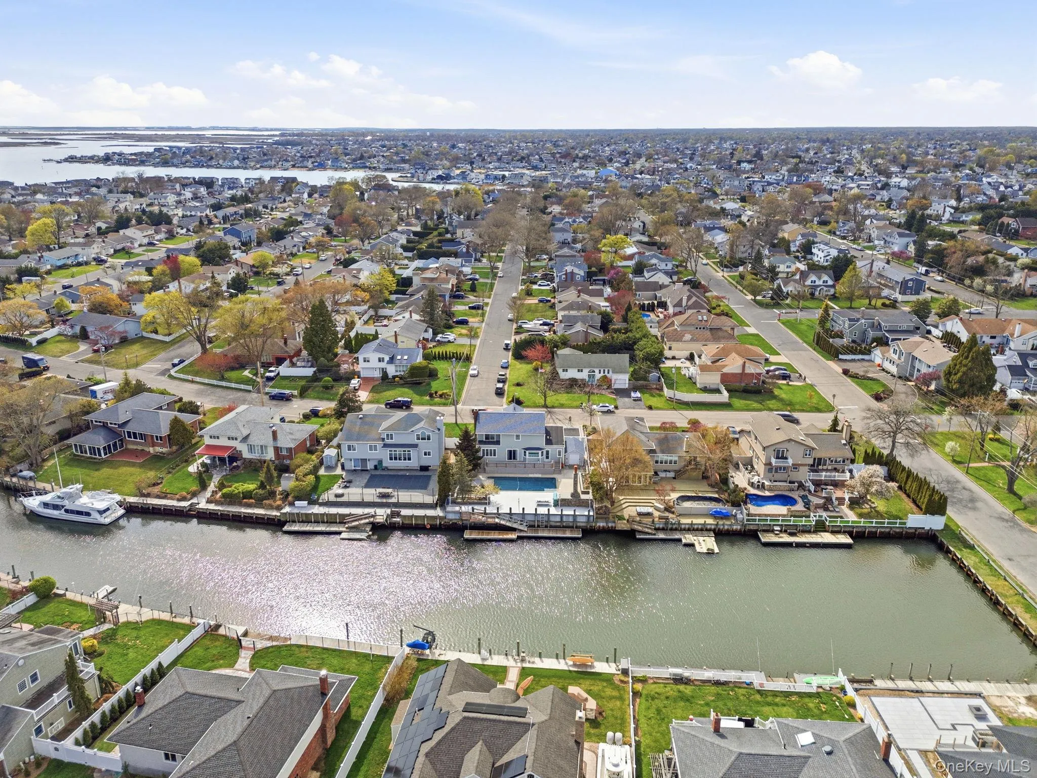 204 Bayview Avenue, Oyster Bay, NY, 4 Bedrooms Bedrooms, 9 Rooms Rooms,3 BathroomsBathrooms,Residential,For Rent,Bayview,0,KEY1017121 204 Bayview Avenue, Oyster Bay, NY, 4 Bedrooms Bedrooms, 9 Rooms Rooms,3 BathroomsBathrooms,Residential,For Rent,Bayview,0,KEY1017121
