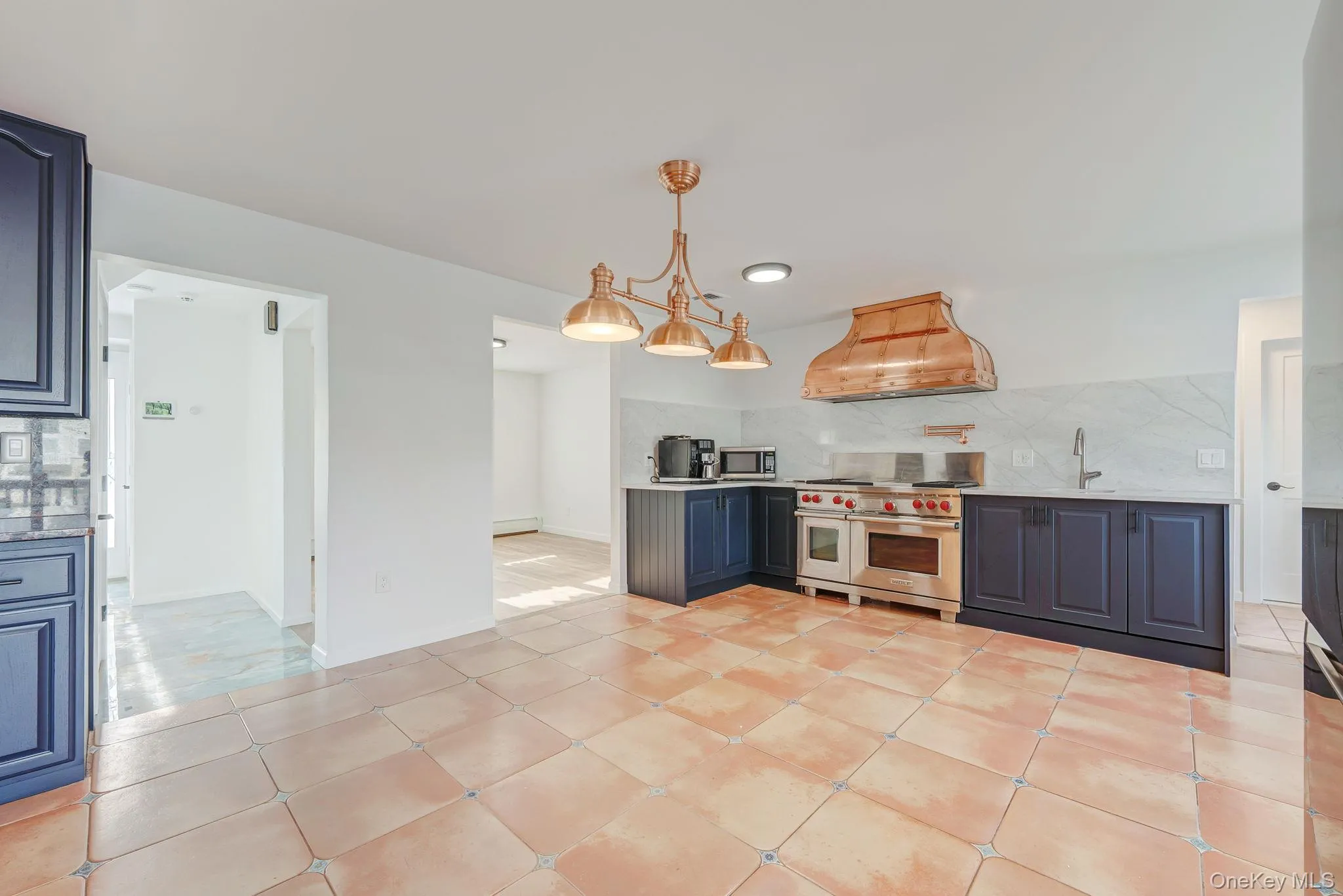 204 Bayview Avenue, Oyster Bay, NY, 4 Bedrooms Bedrooms, 9 Rooms Rooms,3 BathroomsBathrooms,Residential,For Rent,Bayview,0,1017121 204 Bayview Avenue, Oyster Bay, NY, 4 Bedrooms Bedrooms, 9 Rooms Rooms,3 BathroomsBathrooms,Residential,For Rent,Bayview,0,1017121