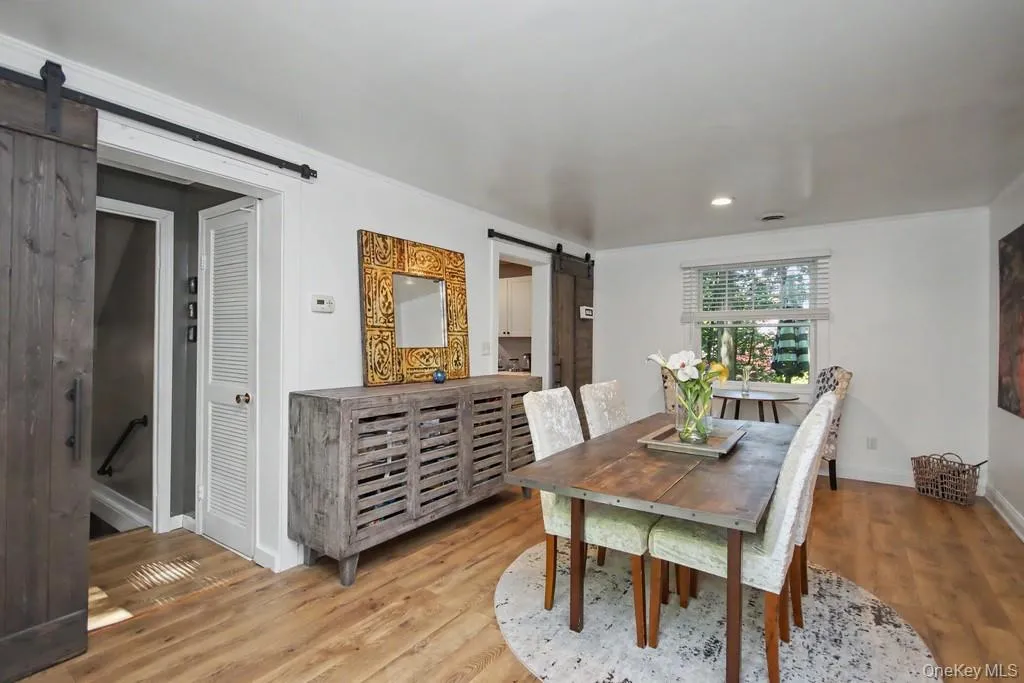 4 Scarborough Circle, Thompson, NY, 3 Bedrooms Bedrooms, 7 Rooms Rooms,1 BathroomBathrooms,Residential,For Rent,Scarborough,0,1017125 4 Scarborough Circle, Thompson, NY, 3 Bedrooms Bedrooms, 7 Rooms Rooms,1 BathroomBathrooms,Residential,For Rent,Scarborough,0,1017125