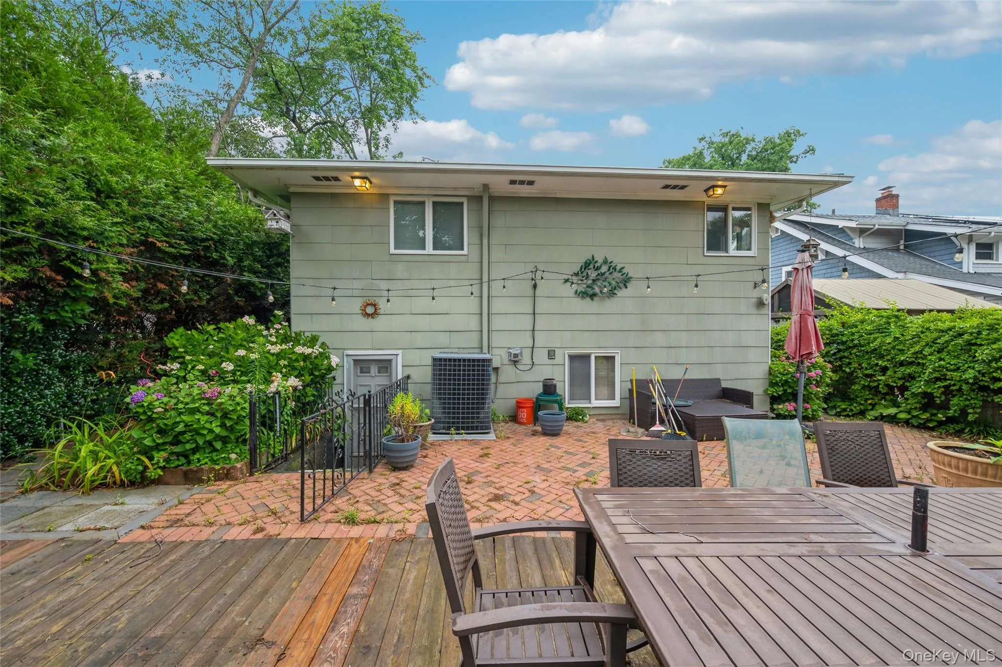 119 Norwood Avenue, Hempstead, NY, 3 Bedrooms Bedrooms, 6 Rooms Rooms,2 BathroomsBathrooms,Residential,For Rent,Norwood,0,1017128 119 Norwood Avenue, Hempstead, NY, 3 Bedrooms Bedrooms, 6 Rooms Rooms,2 BathroomsBathrooms,Residential,For Rent,Norwood,0,1017128
