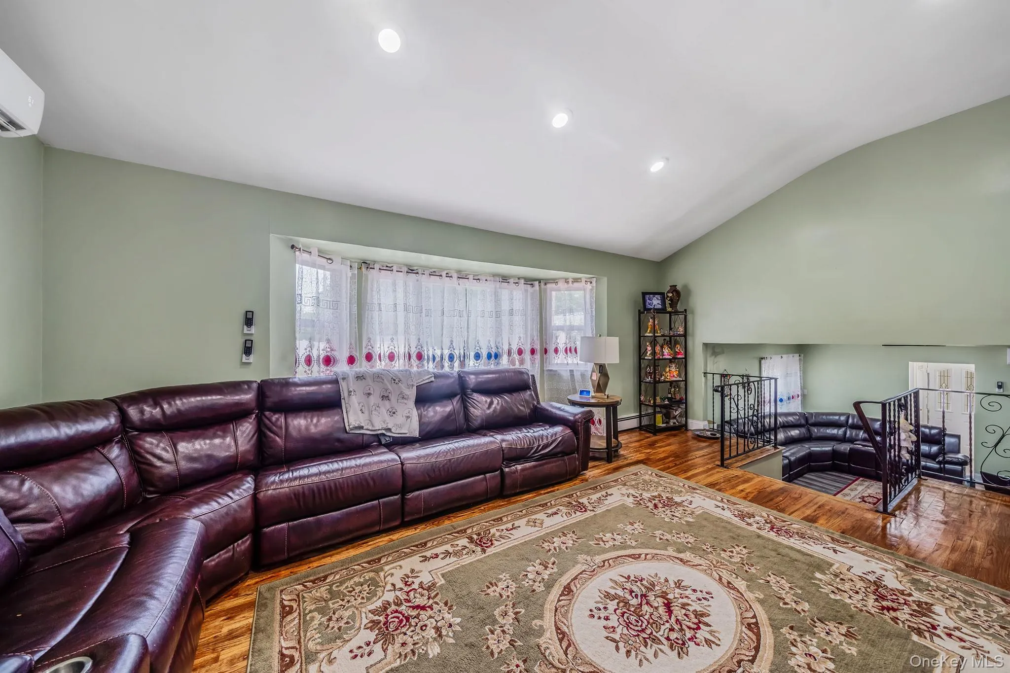 23 Essex Drive, Brookhaven, NY, 4 Bedrooms Bedrooms, 12 Rooms Rooms,2 BathroomsBathrooms,Residential,For Rent,Essex,0,1017131 23 Essex Drive, Brookhaven, NY, 4 Bedrooms Bedrooms, 12 Rooms Rooms,2 BathroomsBathrooms,Residential,For Rent,Essex,0,1017131