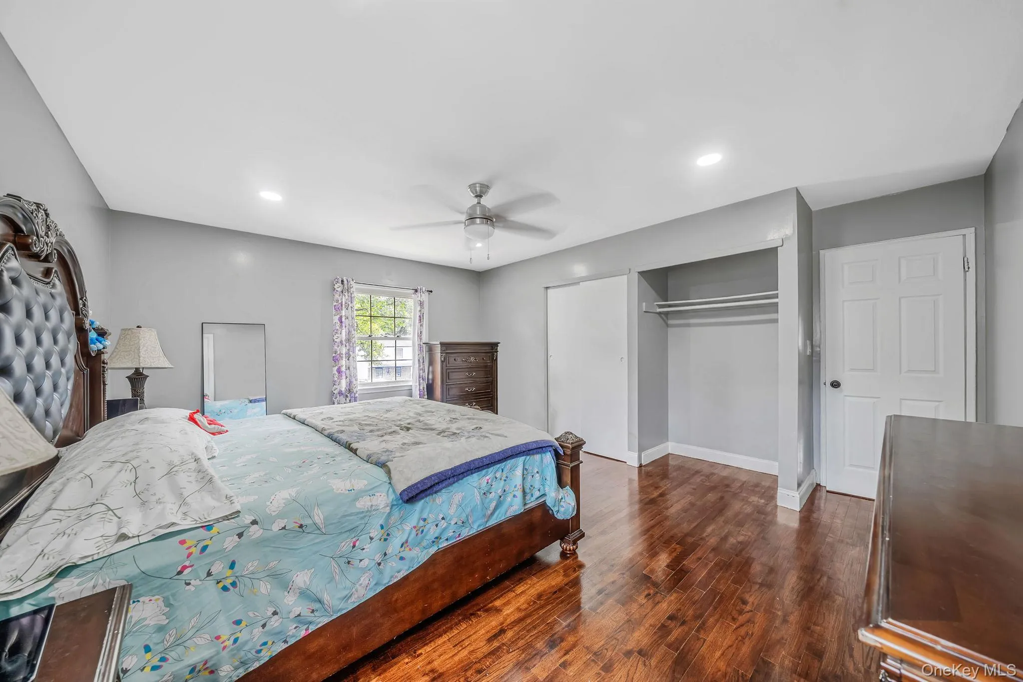 23 Essex Drive, Brookhaven, NY, 4 Bedrooms Bedrooms, 12 Rooms Rooms,2 BathroomsBathrooms,Residential,For Rent,Essex,0,1017131 23 Essex Drive, Brookhaven, NY, 4 Bedrooms Bedrooms, 12 Rooms Rooms,2 BathroomsBathrooms,Residential,For Rent,Essex,0,1017131