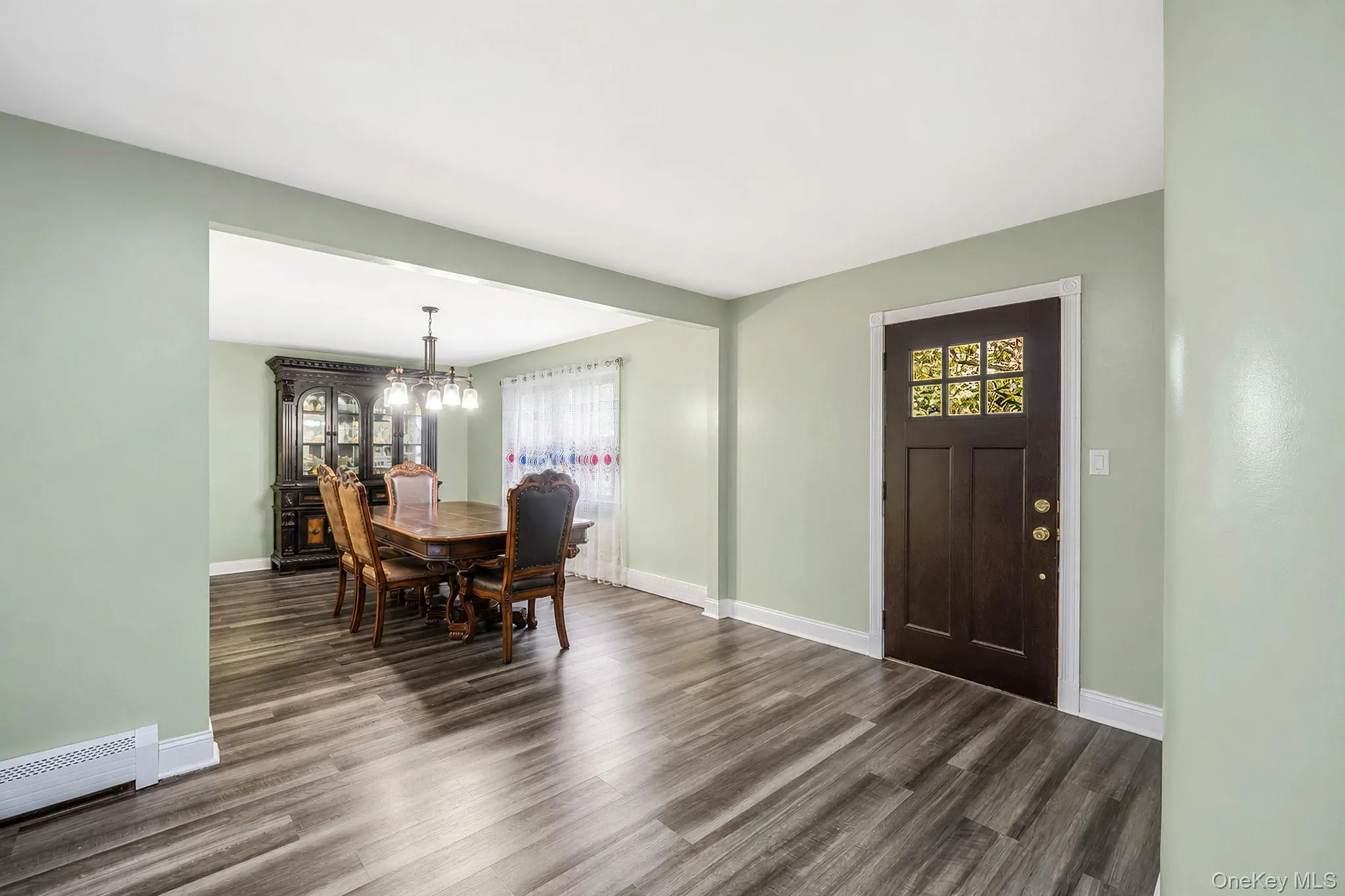23 Essex Drive, Brookhaven, NY, 4 Bedrooms Bedrooms, 12 Rooms Rooms,2 BathroomsBathrooms,Residential,For Rent,Essex,0,1017131 23 Essex Drive, Brookhaven, NY, 4 Bedrooms Bedrooms, 12 Rooms Rooms,2 BathroomsBathrooms,Residential,For Rent,Essex,0,1017131