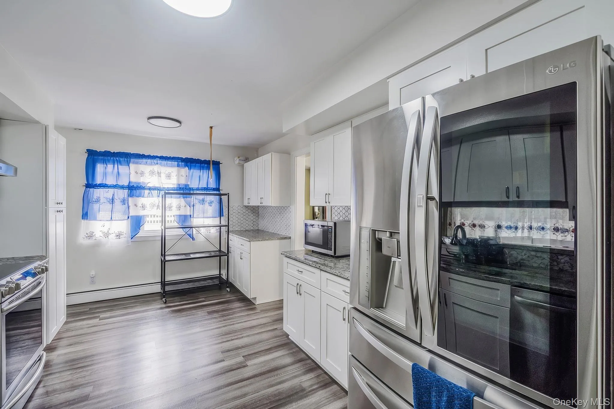 23 Essex Drive, Brookhaven, NY, 4 Bedrooms Bedrooms, 12 Rooms Rooms,2 BathroomsBathrooms,Residential,For Rent,Essex,0,1017131 23 Essex Drive, Brookhaven, NY, 4 Bedrooms Bedrooms, 12 Rooms Rooms,2 BathroomsBathrooms,Residential,For Rent,Essex,0,1017131