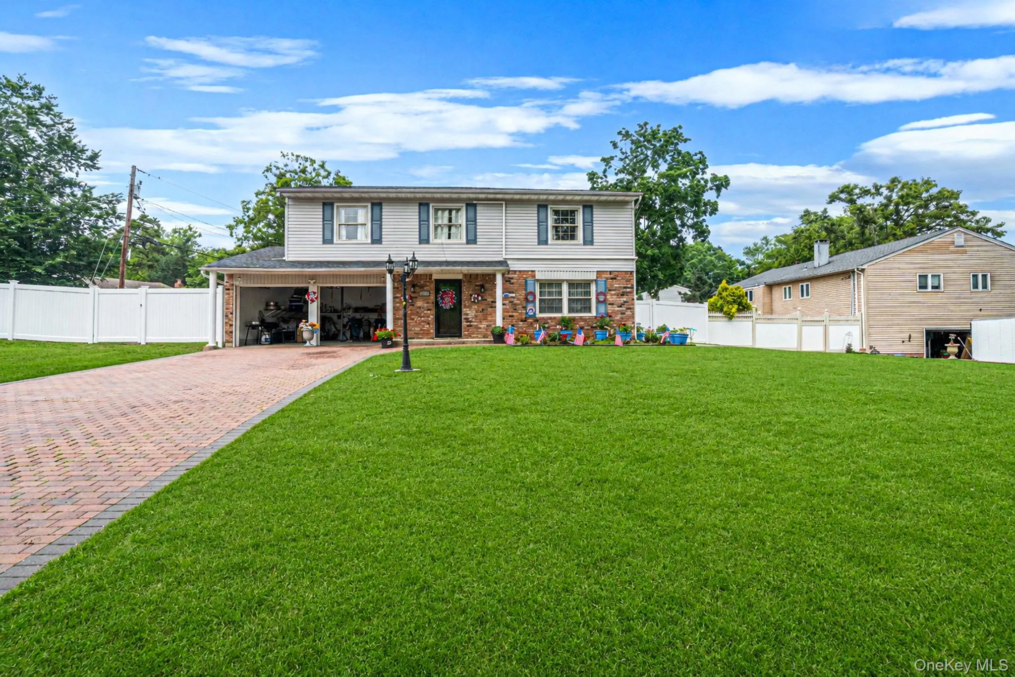 23 Essex Drive, Brookhaven, NY, 4 Bedrooms Bedrooms, 12 Rooms Rooms,2 BathroomsBathrooms,Residential,For Rent,Essex,0,1017131 23 Essex Drive, Brookhaven, NY, 4 Bedrooms Bedrooms, 12 Rooms Rooms,2 BathroomsBathrooms,Residential,For Rent,Essex,0,1017131