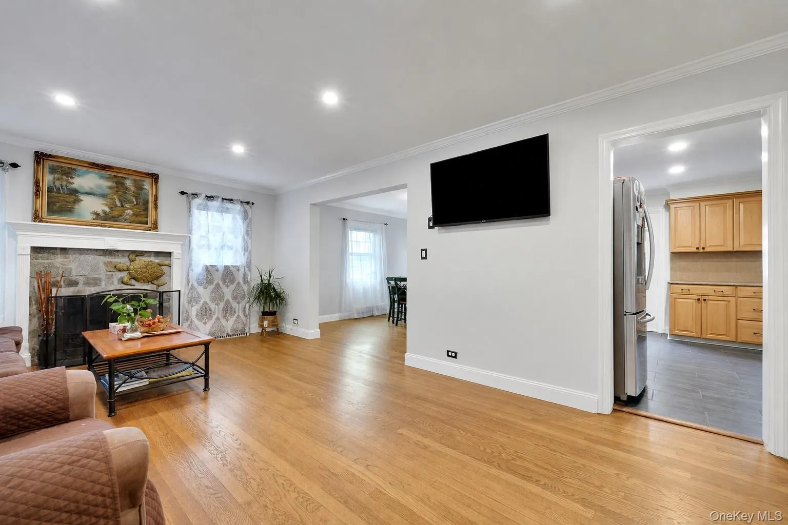 4 Interlaken Avenue, New Rochelle, NY, 3 Bedrooms Bedrooms, 6 Rooms Rooms,2 BathroomsBathrooms,Residential,For Rent,Interlaken,0,KEY1017134 4 Interlaken Avenue, New Rochelle, NY, 3 Bedrooms Bedrooms, 6 Rooms Rooms,2 BathroomsBathrooms,Residential,For Rent,Interlaken,0,KEY1017134