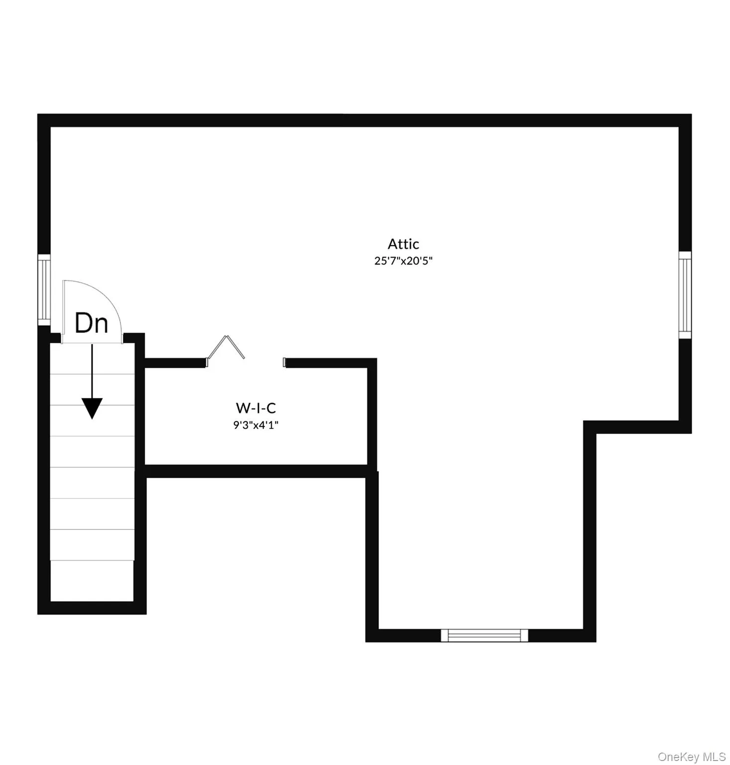 Attic- Bonus space 565 sq ft Attic- Bonus space 565 sq ft