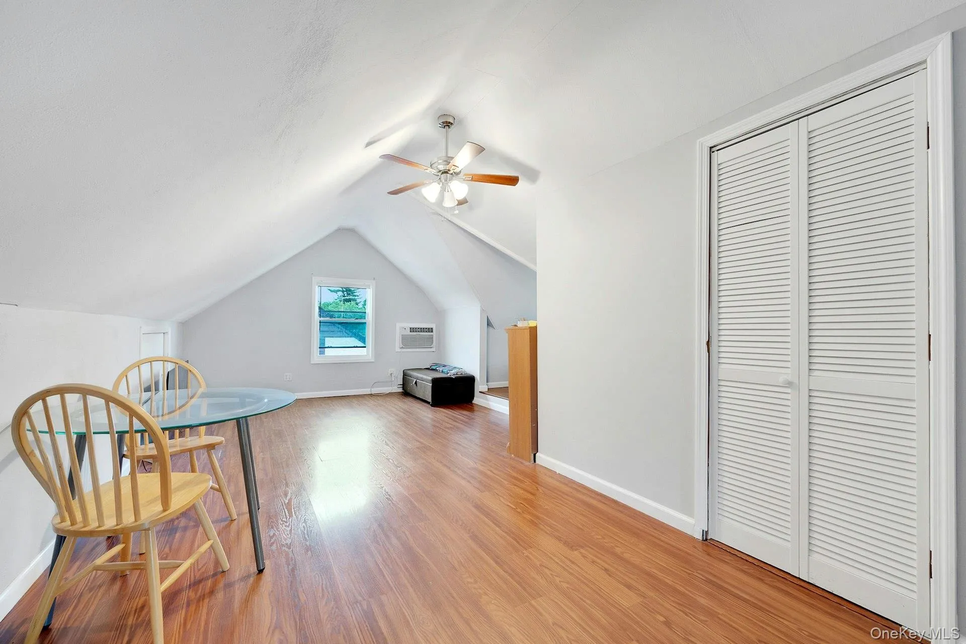 4 Interlaken Avenue, New Rochelle, NY, 3 Bedrooms Bedrooms, 6 Rooms Rooms,2 BathroomsBathrooms,Residential,For Rent,Interlaken,0,KEY1017134 4 Interlaken Avenue, New Rochelle, NY, 3 Bedrooms Bedrooms, 6 Rooms Rooms,2 BathroomsBathrooms,Residential,For Rent,Interlaken,0,KEY1017134