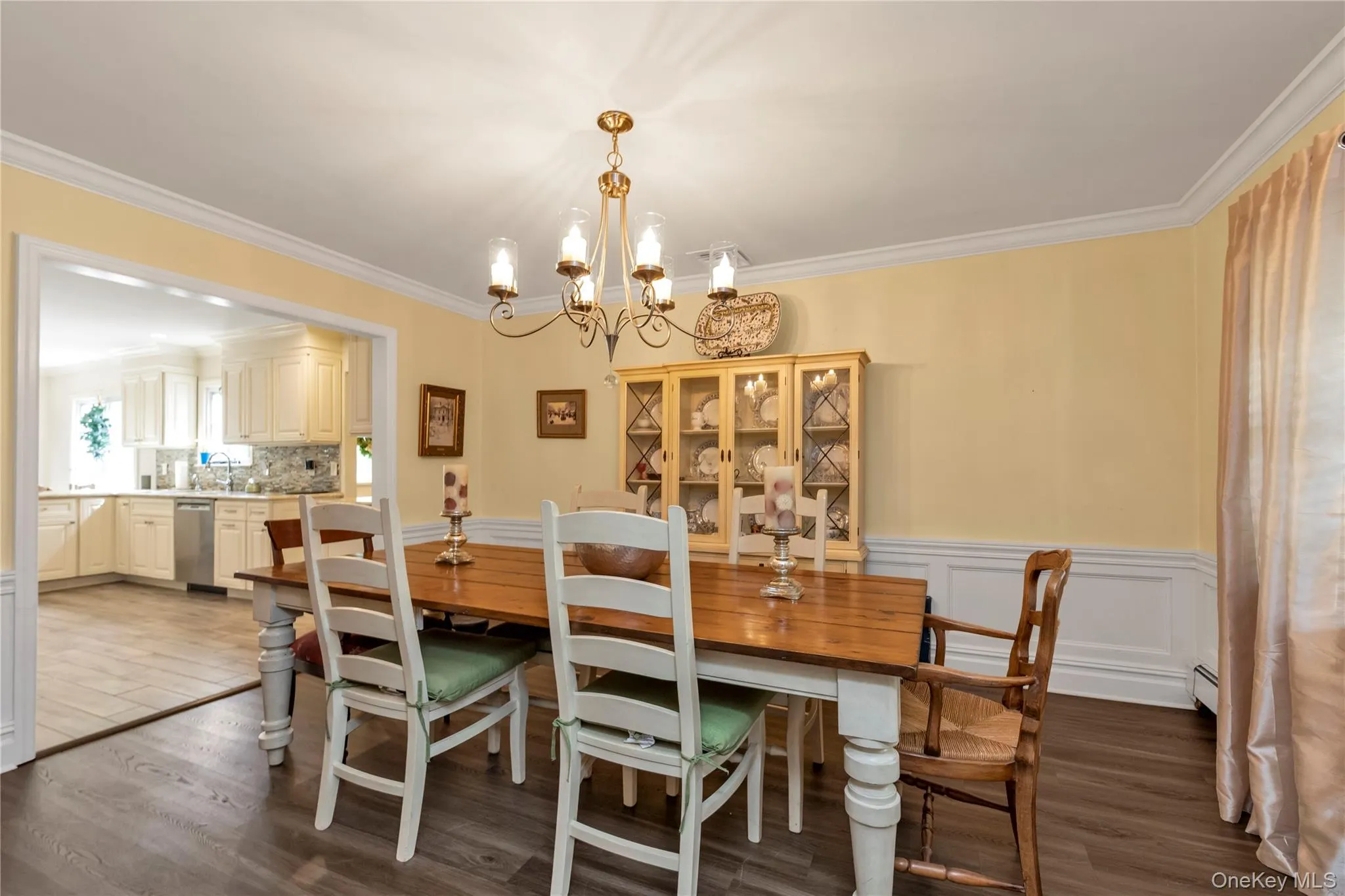 2 Sandpiper Lane, Huntington, NY, 5 Bedrooms Bedrooms, 10 Rooms Rooms,2 BathroomsBathrooms,Residential,For Rent,Sandpiper,0,1017135 2 Sandpiper Lane, Huntington, NY, 5 Bedrooms Bedrooms, 10 Rooms Rooms,2 BathroomsBathrooms,Residential,For Rent,Sandpiper,0,1017135