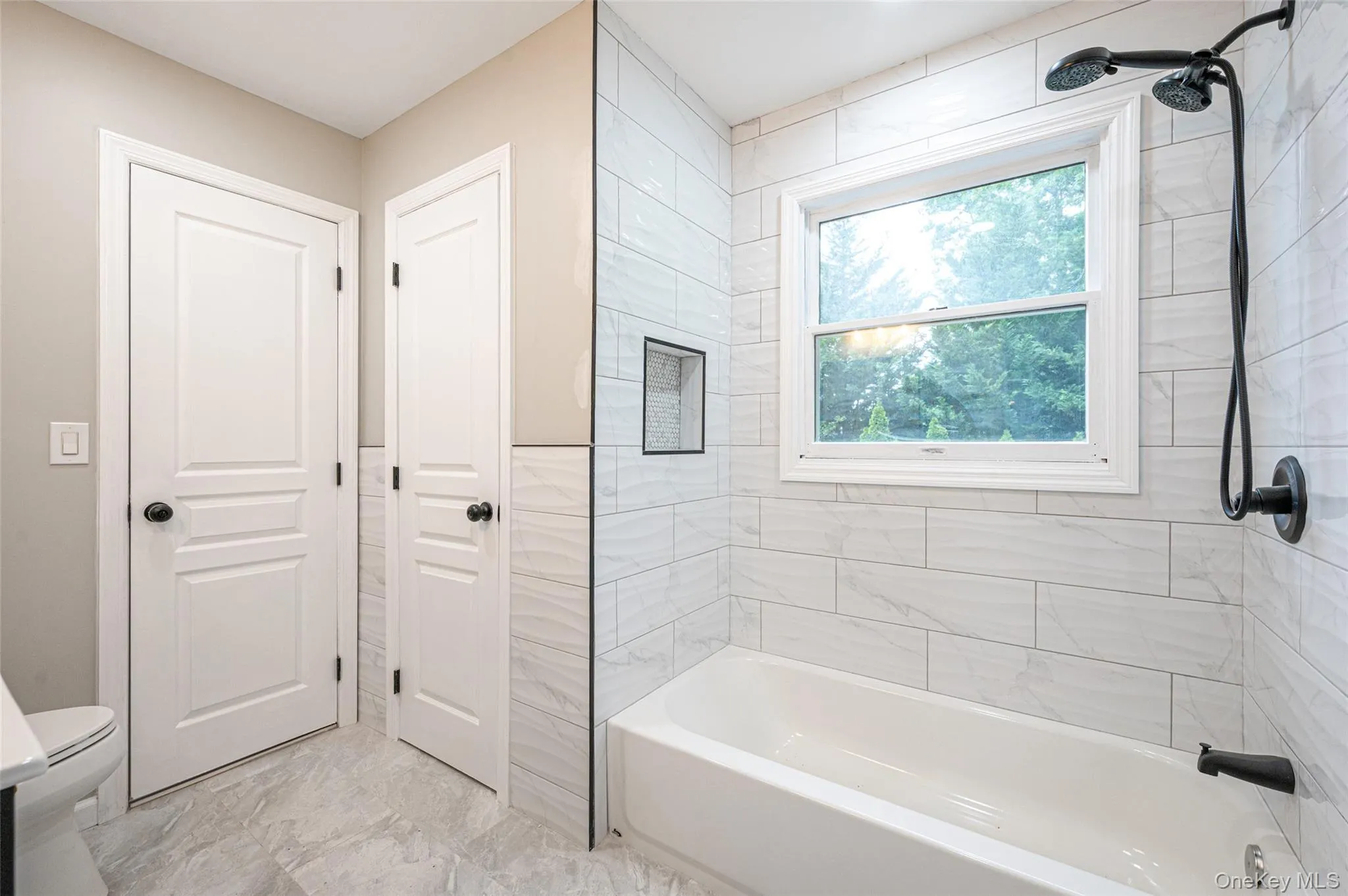 168 Hickory Street, Brookhaven, NY, 4 Bedrooms Bedrooms, 7 Rooms Rooms,3 BathroomsBathrooms,Residential,For Rent,Hickory,0,1017137 168 Hickory Street, Brookhaven, NY, 4 Bedrooms Bedrooms, 7 Rooms Rooms,3 BathroomsBathrooms,Residential,For Rent,Hickory,0,1017137