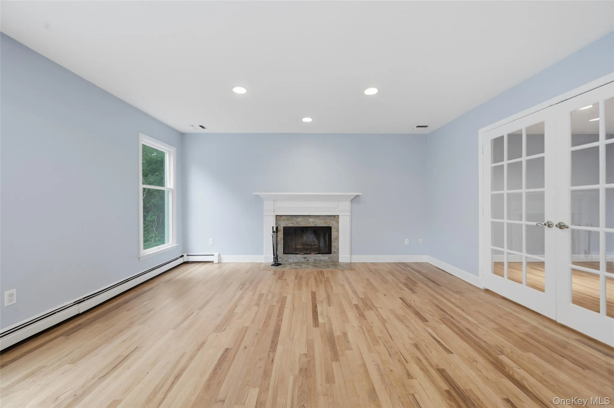 168 Hickory Street, Brookhaven, NY, 4 Bedrooms Bedrooms, 7 Rooms Rooms,3 BathroomsBathrooms,Residential,For Rent,Hickory,0,KEY1017137 168 Hickory Street, Brookhaven, NY, 4 Bedrooms Bedrooms, 7 Rooms Rooms,3 BathroomsBathrooms,Residential,For Rent,Hickory,0,KEY1017137