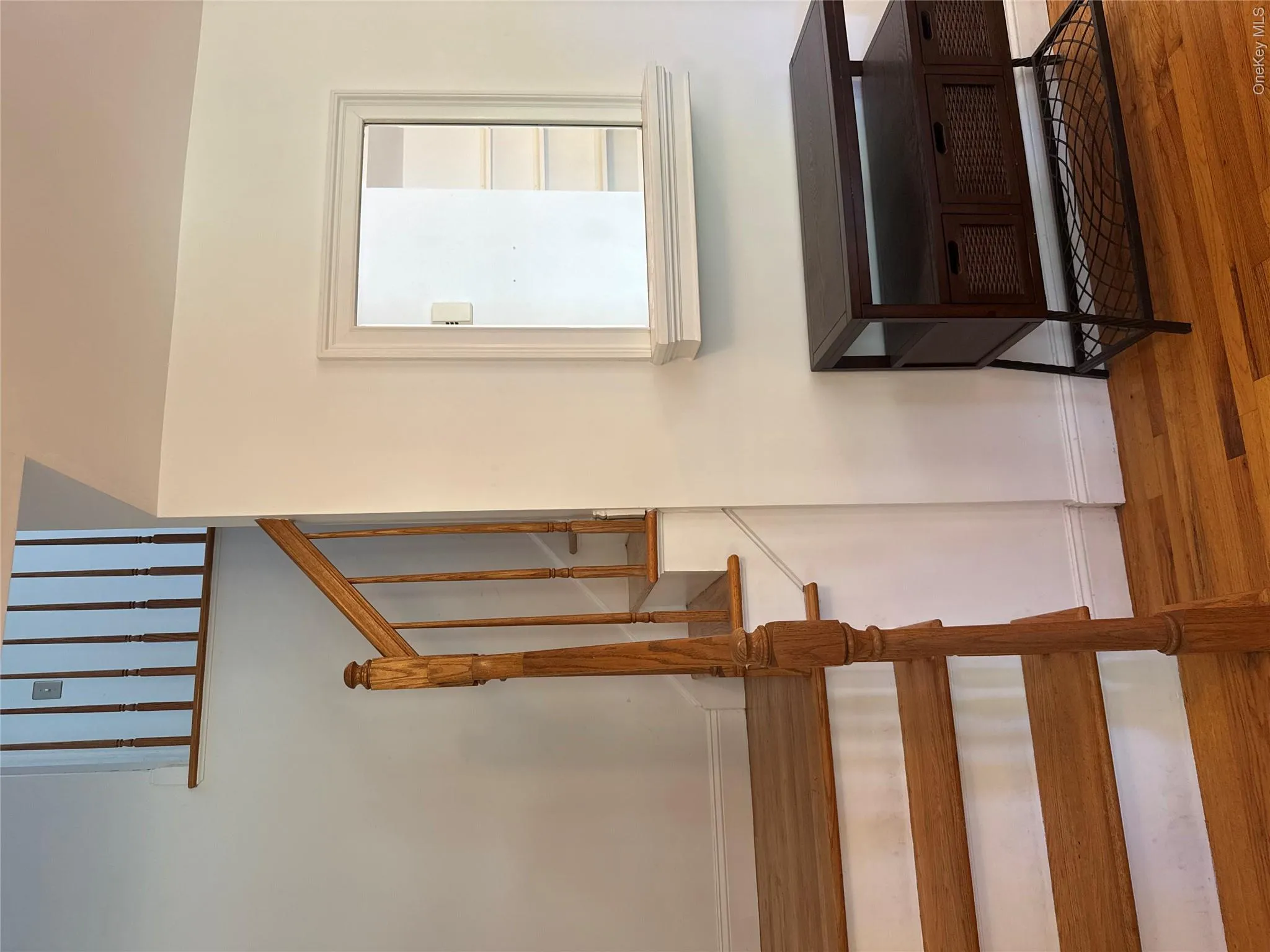 28 Church Farm Road, Gardiner, NY, 4 Bedrooms Bedrooms, 8 Rooms Rooms,2 BathroomsBathrooms,Residential,For Rent,Church Farm,0,1017140 28 Church Farm Road, Gardiner, NY, 4 Bedrooms Bedrooms, 8 Rooms Rooms,2 BathroomsBathrooms,Residential,For Rent,Church Farm,0,1017140