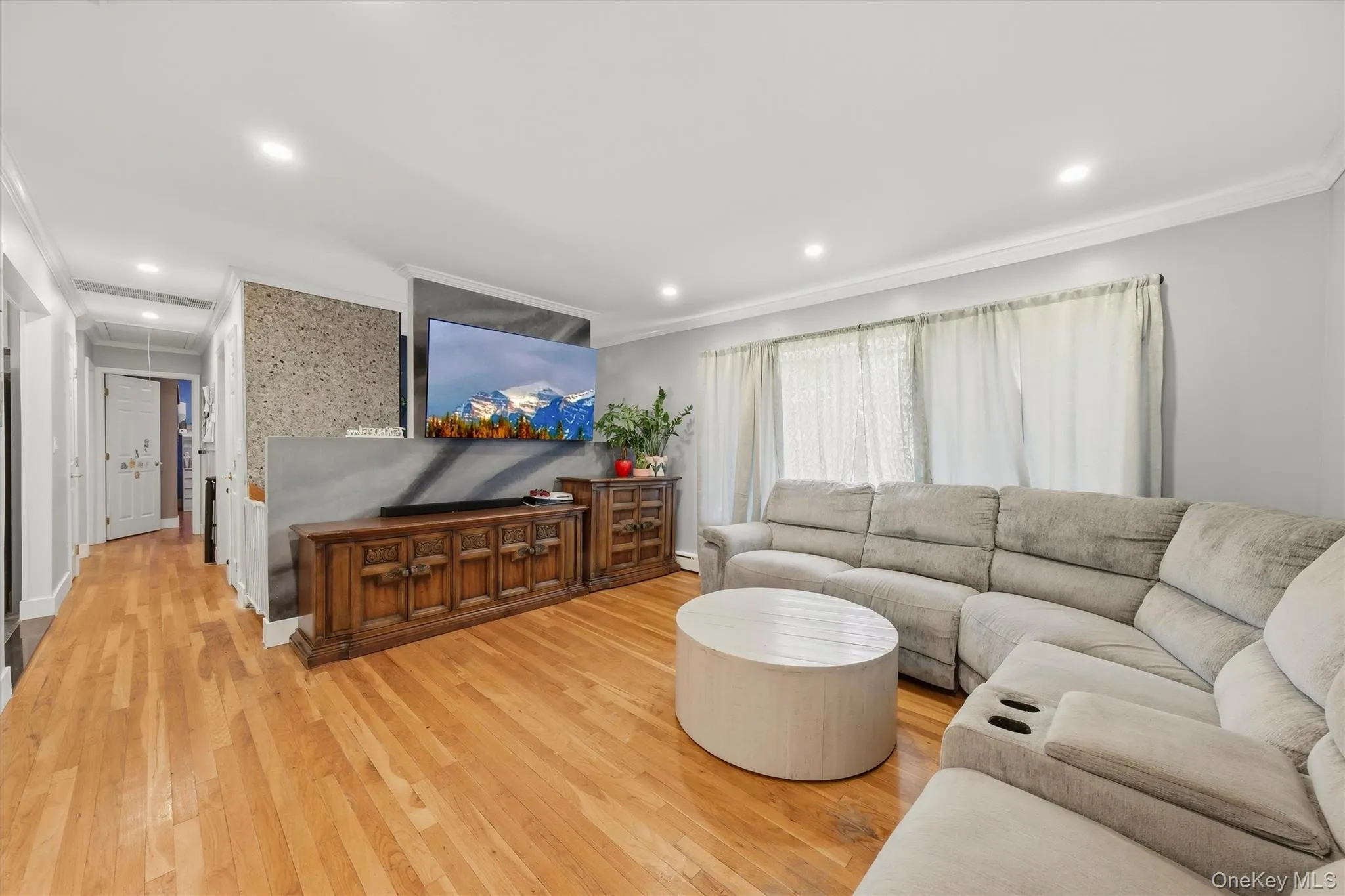 53 Everett Road, Carmel, NY, 3 Bedrooms Bedrooms, 9 Rooms Rooms,2 BathroomsBathrooms,Residential,For Rent,Everett,0,1017141 53 Everett Road, Carmel, NY, 3 Bedrooms Bedrooms, 9 Rooms Rooms,2 BathroomsBathrooms,Residential,For Rent,Everett,0,1017141
