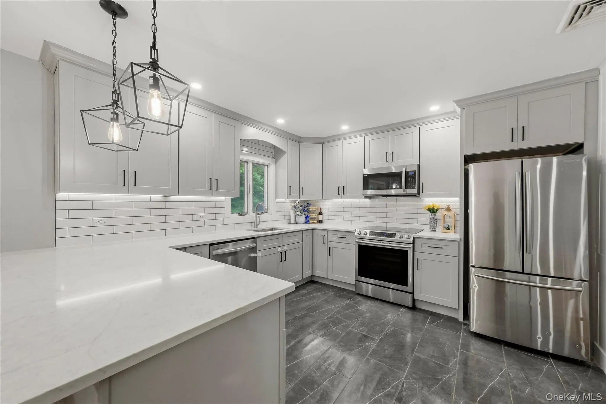 53 Everett Road, Carmel, NY, 3 Bedrooms Bedrooms, 9 Rooms Rooms,2 BathroomsBathrooms,Residential,For Rent,Everett,0,1017141 53 Everett Road, Carmel, NY, 3 Bedrooms Bedrooms, 9 Rooms Rooms,2 BathroomsBathrooms,Residential,For Rent,Everett,0,1017141