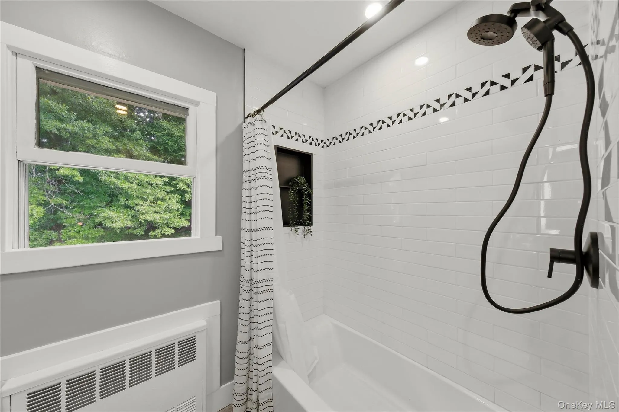 53 Everett Road, Carmel, NY, 3 Bedrooms Bedrooms, 9 Rooms Rooms,2 BathroomsBathrooms,Residential,For Rent,Everett,0,1017141 53 Everett Road, Carmel, NY, 3 Bedrooms Bedrooms, 9 Rooms Rooms,2 BathroomsBathrooms,Residential,For Rent,Everett,0,1017141