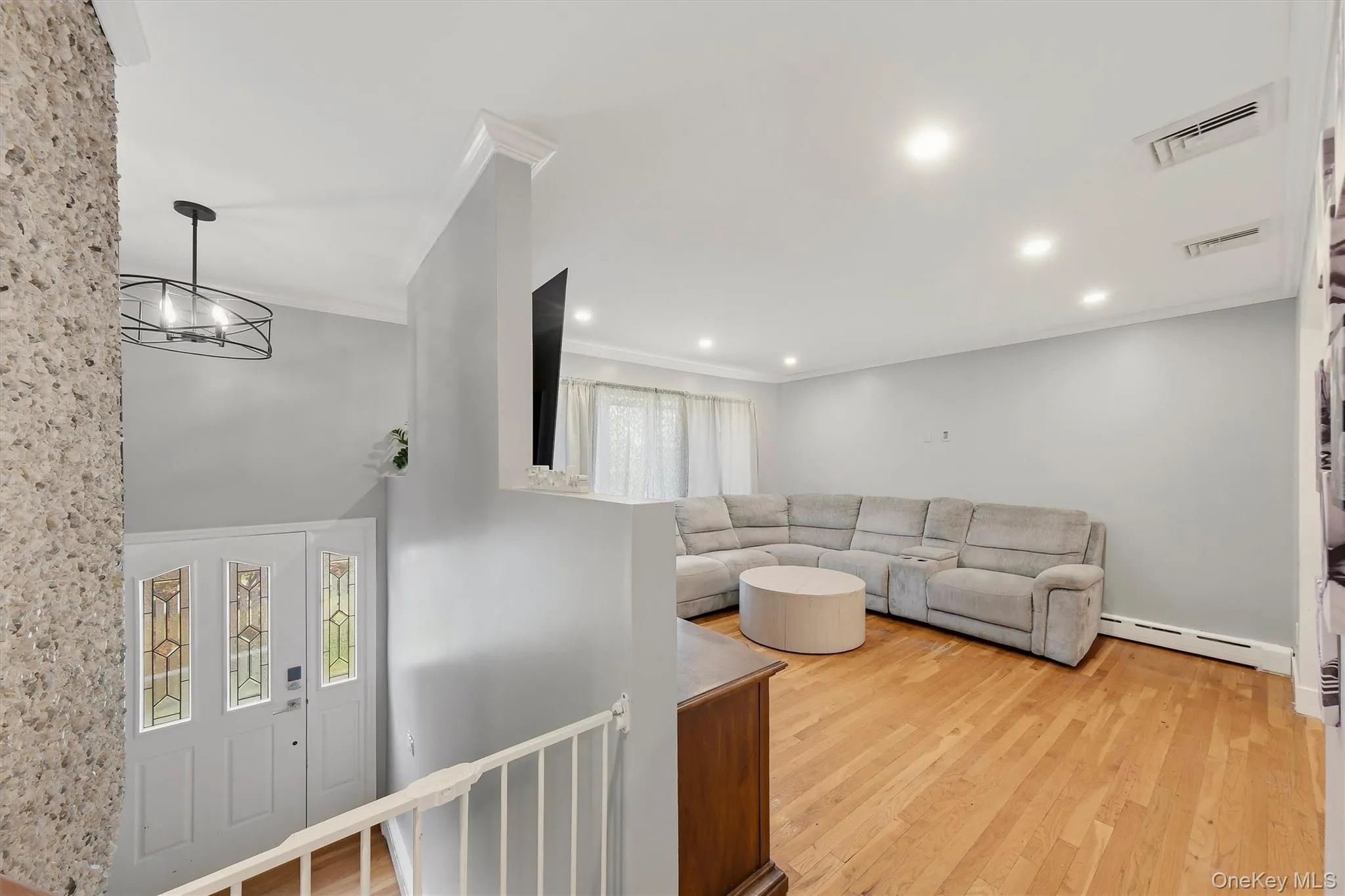 53 Everett Road, Carmel, NY, 3 Bedrooms Bedrooms, 9 Rooms Rooms,2 BathroomsBathrooms,Residential,For Rent,Everett,0,1017141 53 Everett Road, Carmel, NY, 3 Bedrooms Bedrooms, 9 Rooms Rooms,2 BathroomsBathrooms,Residential,For Rent,Everett,0,1017141