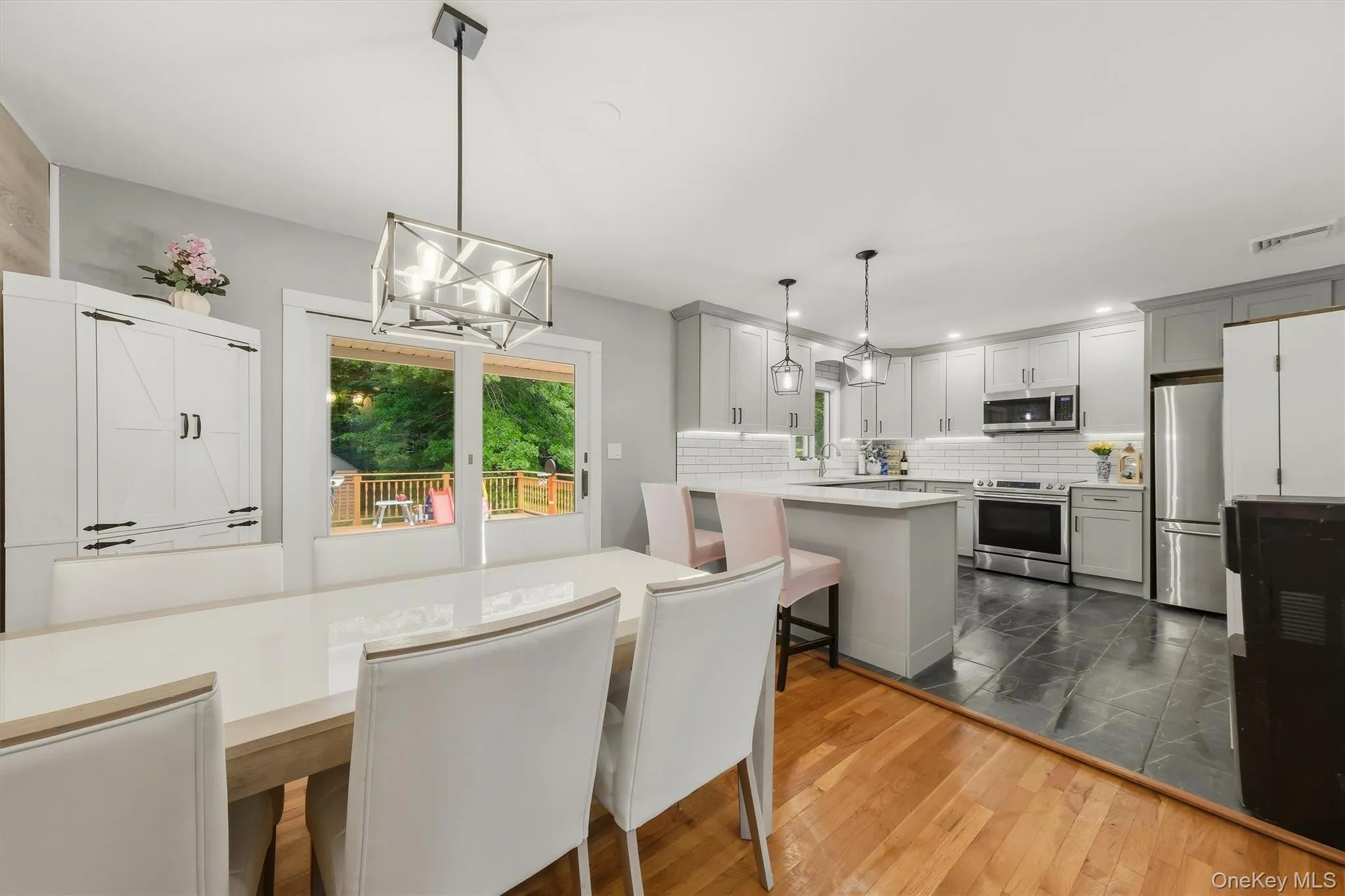 53 Everett Road, Carmel, NY, 3 Bedrooms Bedrooms, 9 Rooms Rooms,2 BathroomsBathrooms,Residential,For Rent,Everett,0,1017141 53 Everett Road, Carmel, NY, 3 Bedrooms Bedrooms, 9 Rooms Rooms,2 BathroomsBathrooms,Residential,For Rent,Everett,0,1017141