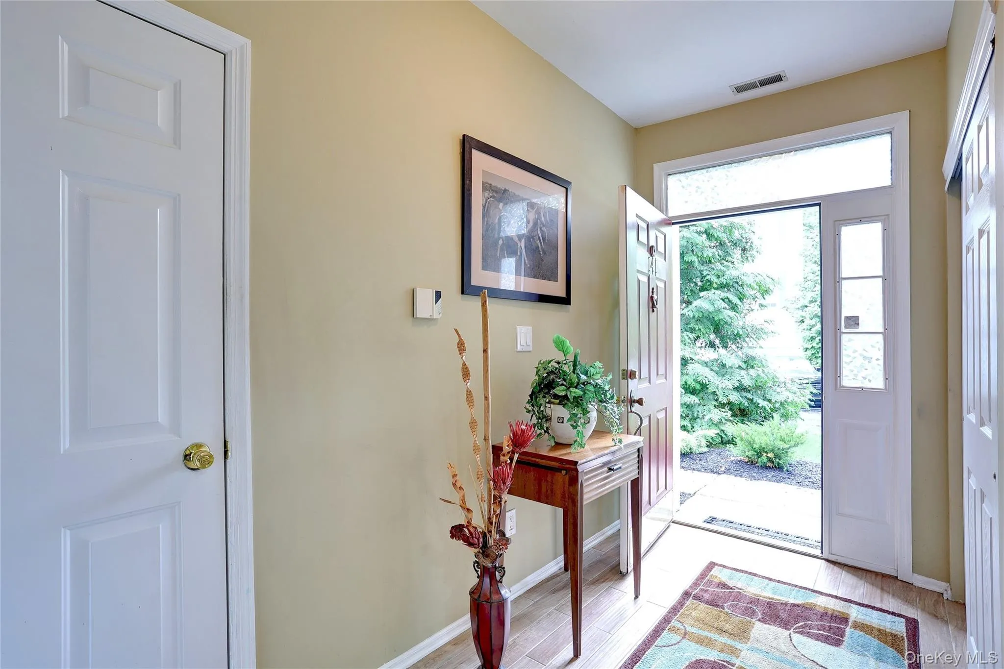 141 Meadow Lane, Clarkstown, NY, 2 Bedrooms Bedrooms, 6 Rooms Rooms,2 BathroomsBathrooms,Residential,For Rent,Meadow,0,KEY1017145 141 Meadow Lane, Clarkstown, NY, 2 Bedrooms Bedrooms, 6 Rooms Rooms,2 BathroomsBathrooms,Residential,For Rent,Meadow,0,KEY1017145