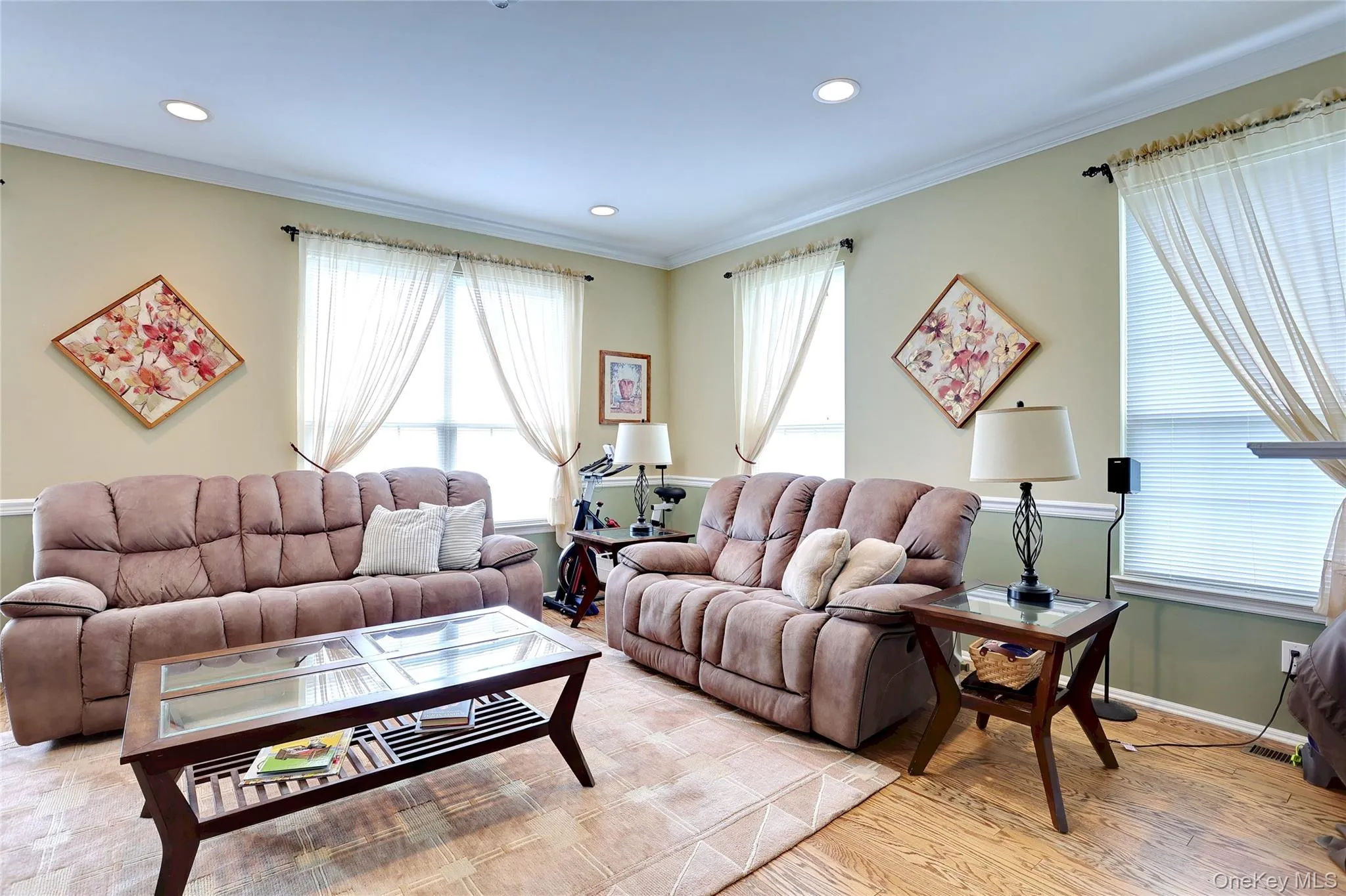 141 Meadow Lane, Clarkstown, NY, 2 Bedrooms Bedrooms, 6 Rooms Rooms,2 BathroomsBathrooms,Residential,For Rent,Meadow,0,KEY1017145 141 Meadow Lane, Clarkstown, NY, 2 Bedrooms Bedrooms, 6 Rooms Rooms,2 BathroomsBathrooms,Residential,For Rent,Meadow,0,KEY1017145