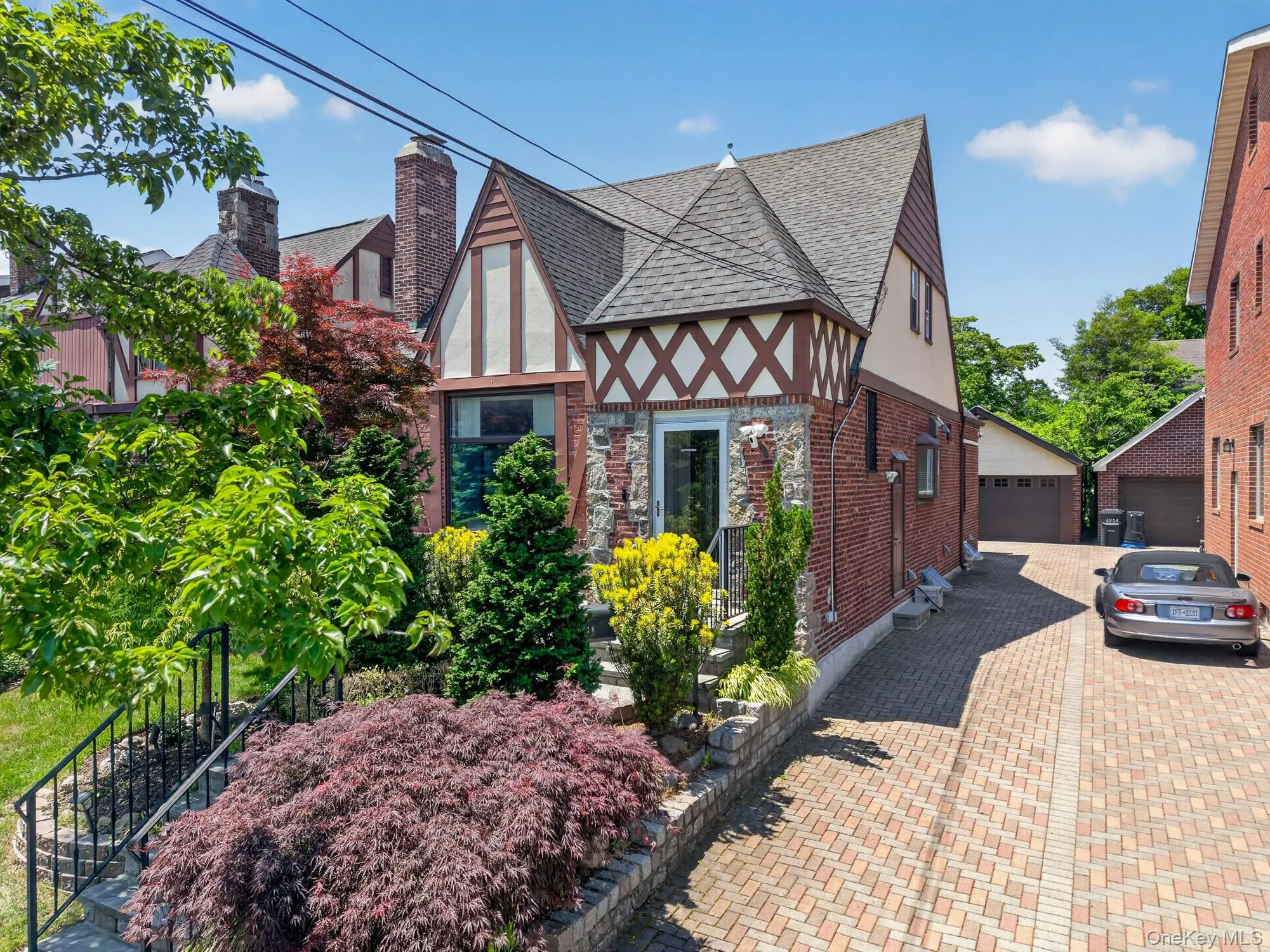 3218 172nd Street, New York, NY, 5 Bedrooms Bedrooms, 7 Rooms Rooms,3 BathroomsBathrooms,Residential,For Rent,172nd,0,KEY1017146 3218 172nd Street, New York, NY, 5 Bedrooms Bedrooms, 7 Rooms Rooms,3 BathroomsBathrooms,Residential,For Rent,172nd,0,KEY1017146