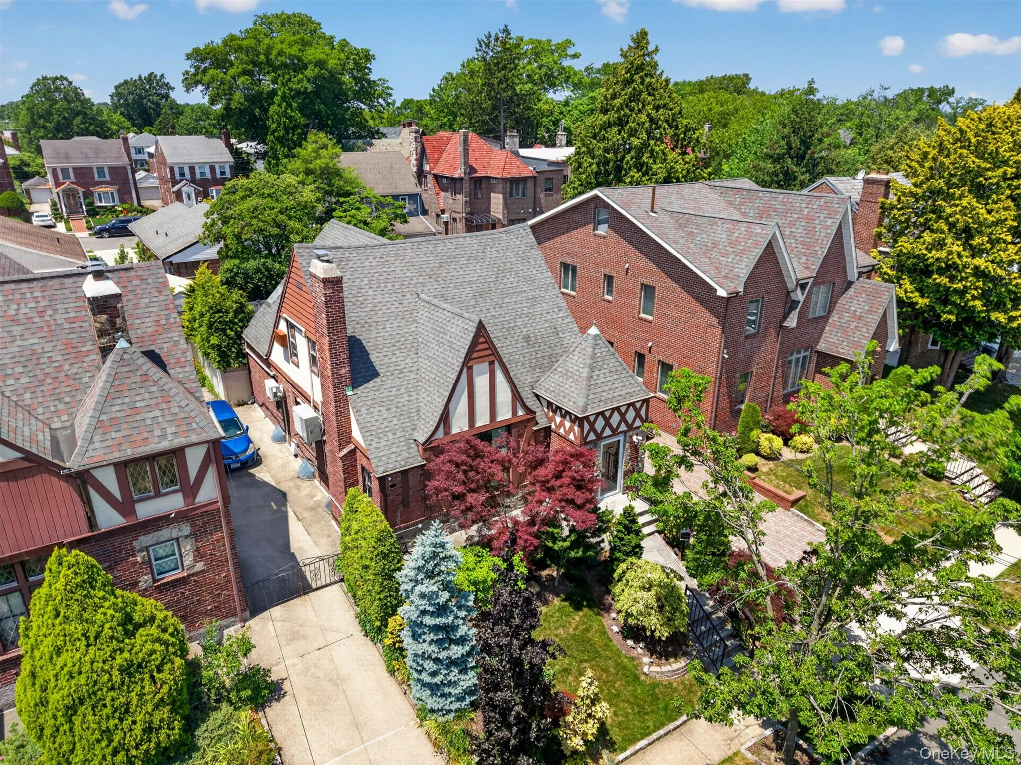 3218 172nd Street, New York, NY, 5 Bedrooms Bedrooms, 7 Rooms Rooms,3 BathroomsBathrooms,Residential,For Rent,172nd,0,KEY1017146 3218 172nd Street, New York, NY, 5 Bedrooms Bedrooms, 7 Rooms Rooms,3 BathroomsBathrooms,Residential,For Rent,172nd,0,KEY1017146