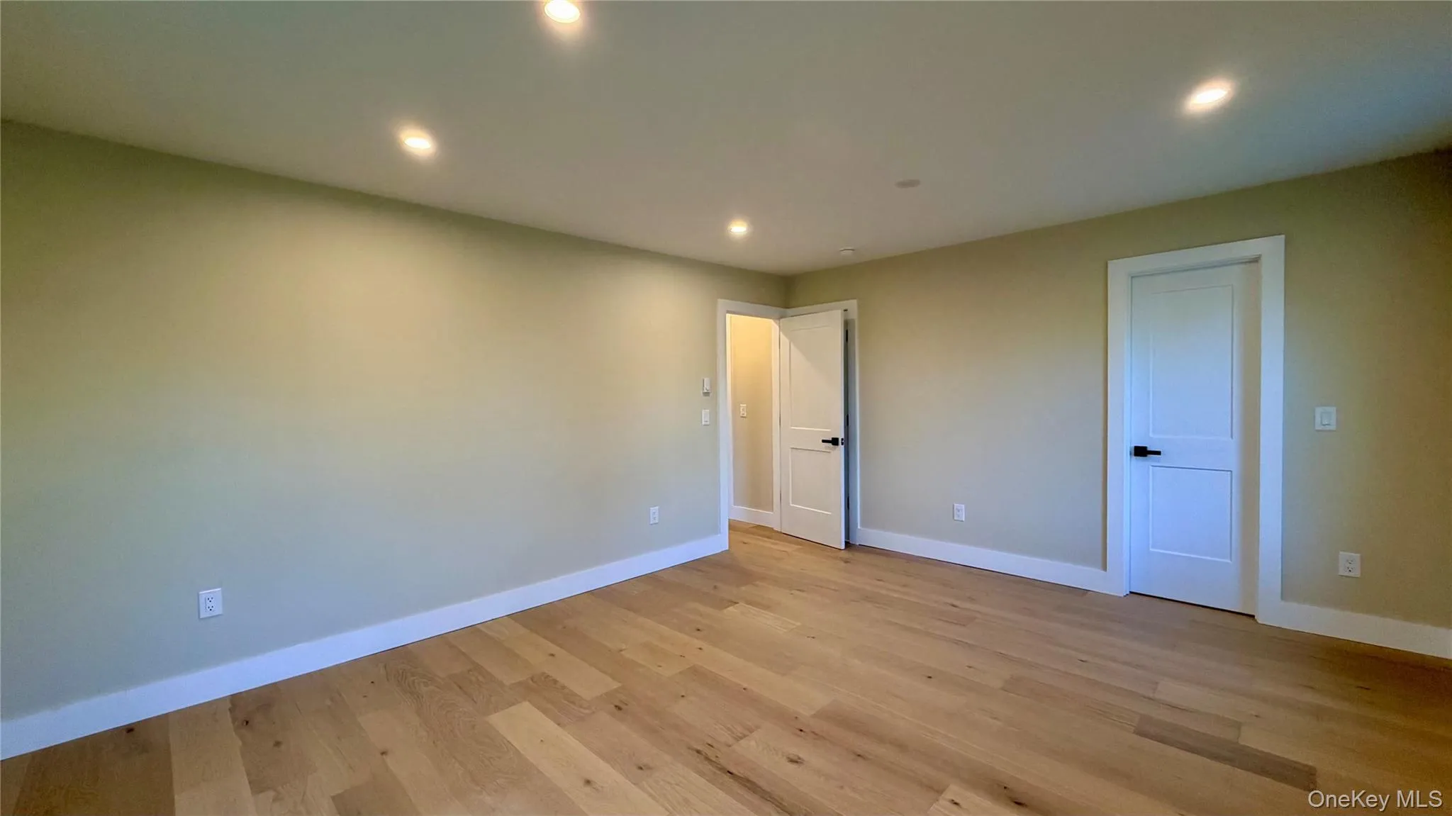 57 Shore Drive, Brookhaven, NY, 3 Bedrooms Bedrooms, 6 Rooms Rooms,3 BathroomsBathrooms,Residential,For Rent,Shore,0,1017150 57 Shore Drive, Brookhaven, NY, 3 Bedrooms Bedrooms, 6 Rooms Rooms,3 BathroomsBathrooms,Residential,For Rent,Shore,0,1017150