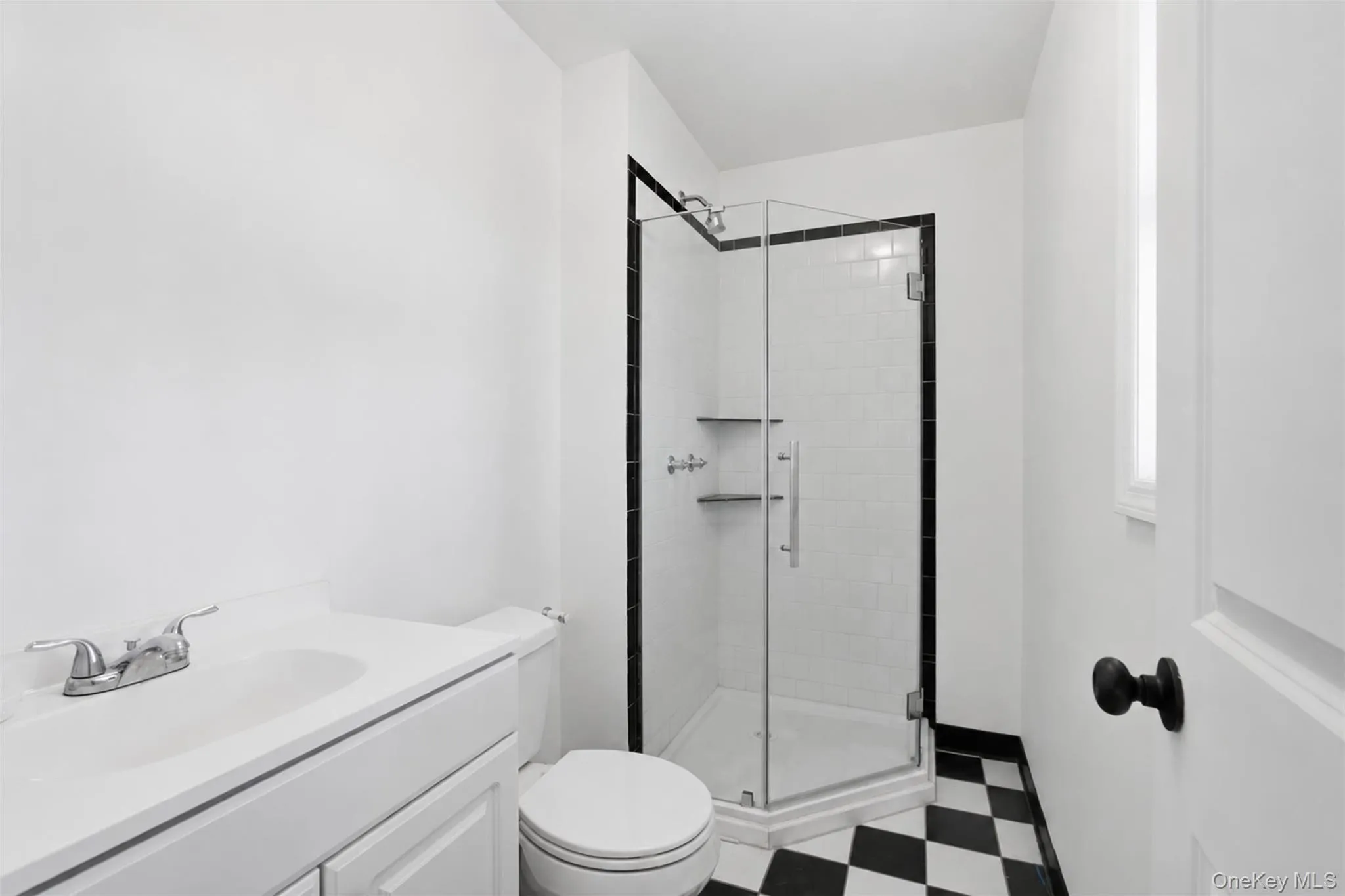 41 Guernsey Drive, New Windsor, NY, 4 Bedrooms Bedrooms, 9 Rooms Rooms,3 BathroomsBathrooms,Residential,For Rent,Guernsey,0,KEY1017153 41 Guernsey Drive, New Windsor, NY, 4 Bedrooms Bedrooms, 9 Rooms Rooms,3 BathroomsBathrooms,Residential,For Rent,Guernsey,0,KEY1017153