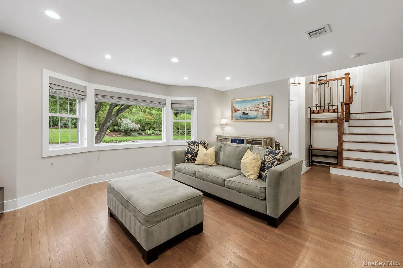 9 Elmwood Road, White Plains, NY, 3 Bedrooms Bedrooms, 5 Rooms Rooms,2 BathroomsBathrooms,Residential,For Rent,Elmwood,0,1017154 9 Elmwood Road, White Plains, NY, 3 Bedrooms Bedrooms, 5 Rooms Rooms,2 BathroomsBathrooms,Residential,For Rent,Elmwood,0,1017154