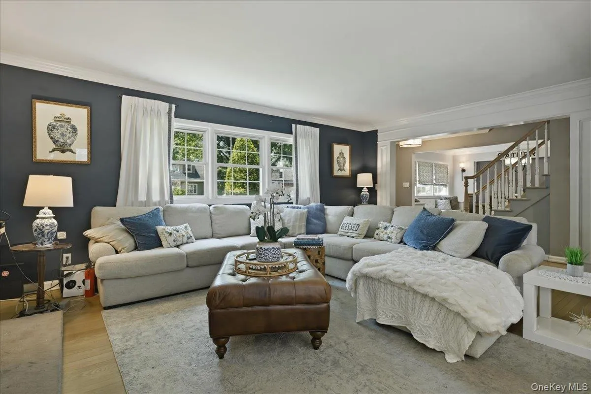 93 Willow Street, Hempstead, NY, 5 Bedrooms Bedrooms, 10 Rooms Rooms,4 BathroomsBathrooms,Residential,For Rent,Willow,0,1017162 93 Willow Street, Hempstead, NY, 5 Bedrooms Bedrooms, 10 Rooms Rooms,4 BathroomsBathrooms,Residential,For Rent,Willow,0,1017162