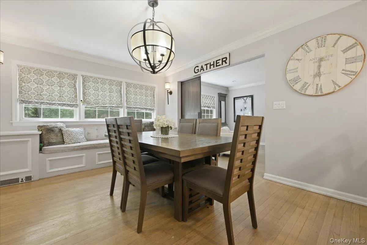 93 Willow Street, Hempstead, NY, 5 Bedrooms Bedrooms, 10 Rooms Rooms,4 BathroomsBathrooms,Residential,For Rent,Willow,0,1017162 93 Willow Street, Hempstead, NY, 5 Bedrooms Bedrooms, 10 Rooms Rooms,4 BathroomsBathrooms,Residential,For Rent,Willow,0,1017162