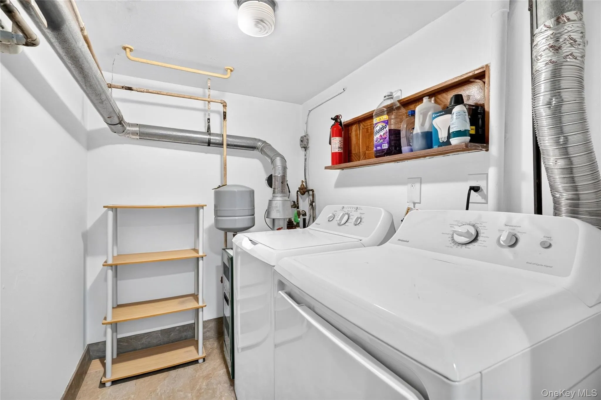 11 Jackson Avenue, Yonkers, NY, 1 Bedroom Bedrooms, 3 Rooms Rooms,1 BathroomBathrooms,Residential,For Rent,Jackson,0,1017163 11 Jackson Avenue, Yonkers, NY, 1 Bedroom Bedrooms, 3 Rooms Rooms,1 BathroomBathrooms,Residential,For Rent,Jackson,0,1017163