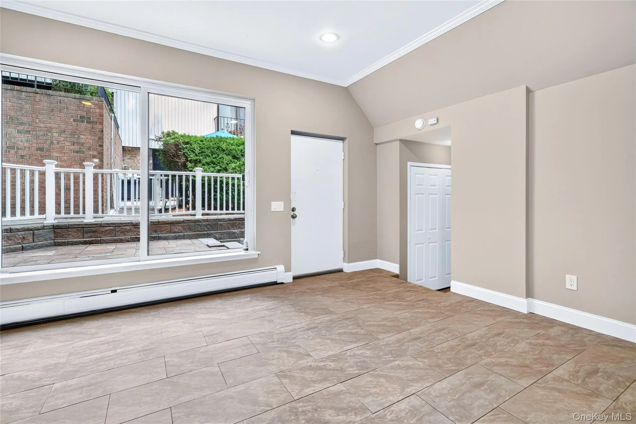 11 Jackson Avenue, Yonkers, NY, 1 Bedroom Bedrooms, 3 Rooms Rooms,1 BathroomBathrooms,Residential,For Rent,Jackson,0,1017163 11 Jackson Avenue, Yonkers, NY, 1 Bedroom Bedrooms, 3 Rooms Rooms,1 BathroomBathrooms,Residential,For Rent,Jackson,0,1017163