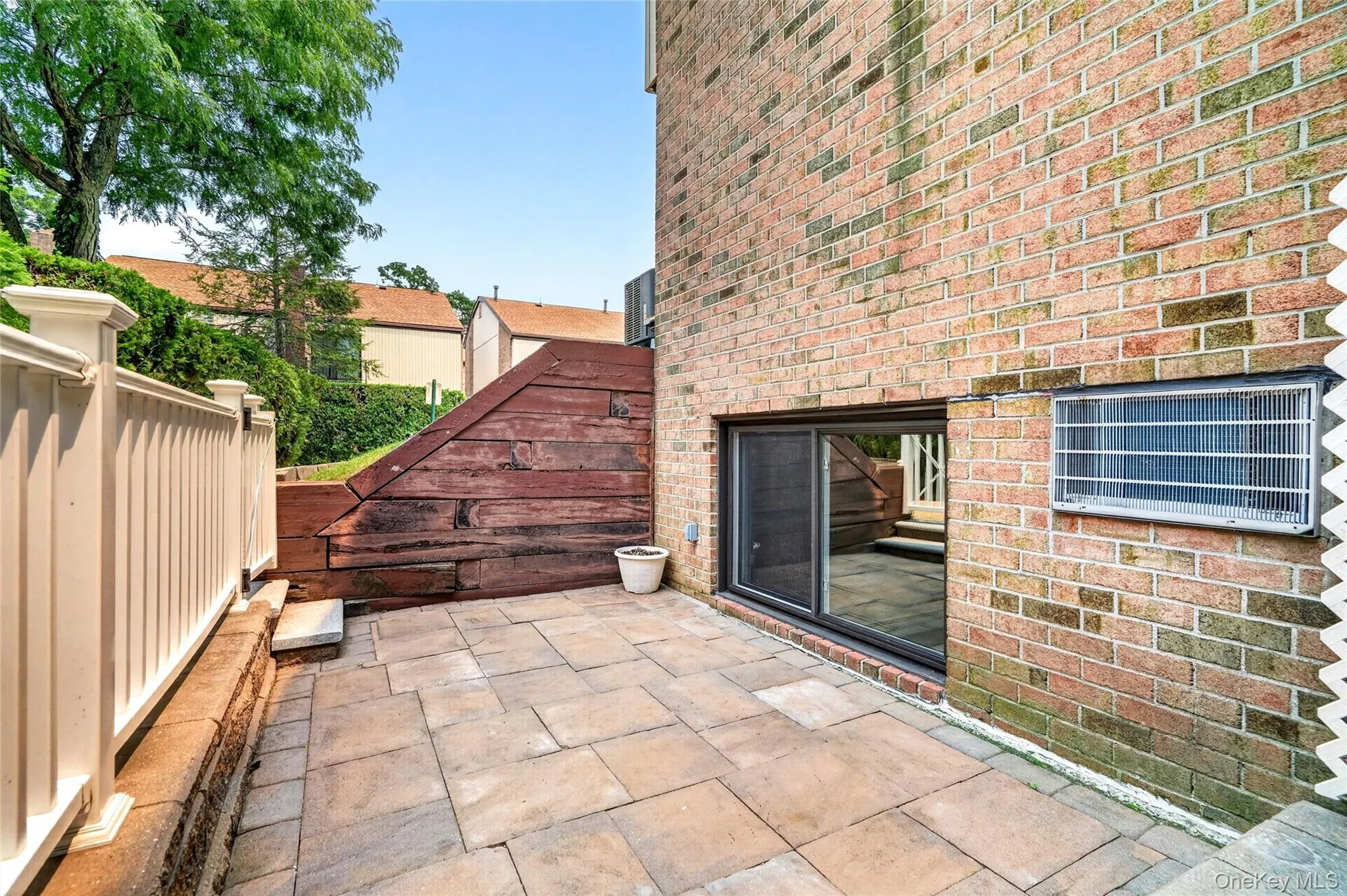 11 Jackson Avenue, Yonkers, NY, 1 Bedroom Bedrooms, 3 Rooms Rooms,1 BathroomBathrooms,Residential,For Rent,Jackson,0,1017163 11 Jackson Avenue, Yonkers, NY, 1 Bedroom Bedrooms, 3 Rooms Rooms,1 BathroomBathrooms,Residential,For Rent,Jackson,0,1017163
