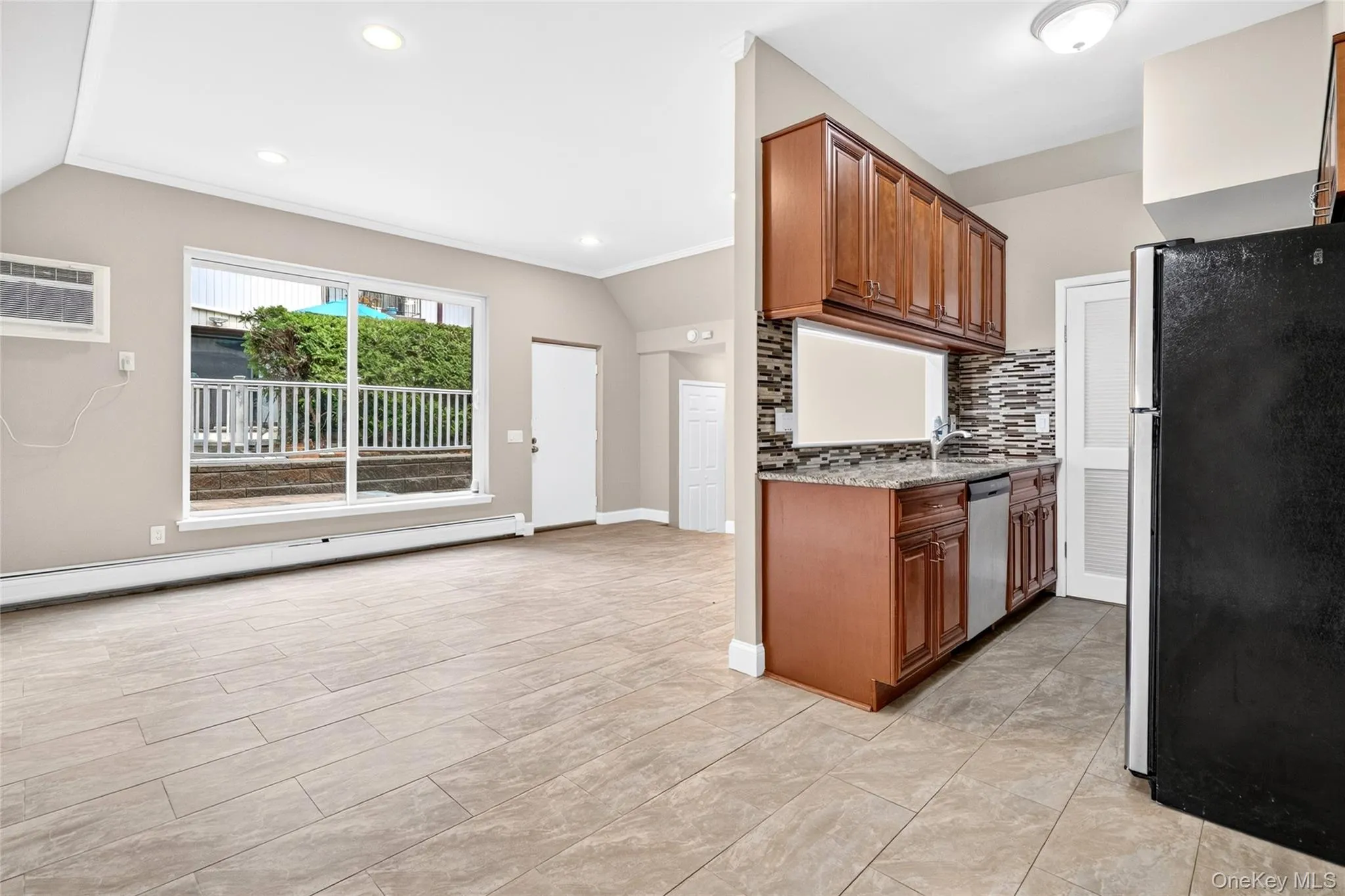11 Jackson Avenue, Yonkers, NY, 1 Bedroom Bedrooms, 3 Rooms Rooms,1 BathroomBathrooms,Residential,For Rent,Jackson,0,1017163 11 Jackson Avenue, Yonkers, NY, 1 Bedroom Bedrooms, 3 Rooms Rooms,1 BathroomBathrooms,Residential,For Rent,Jackson,0,1017163