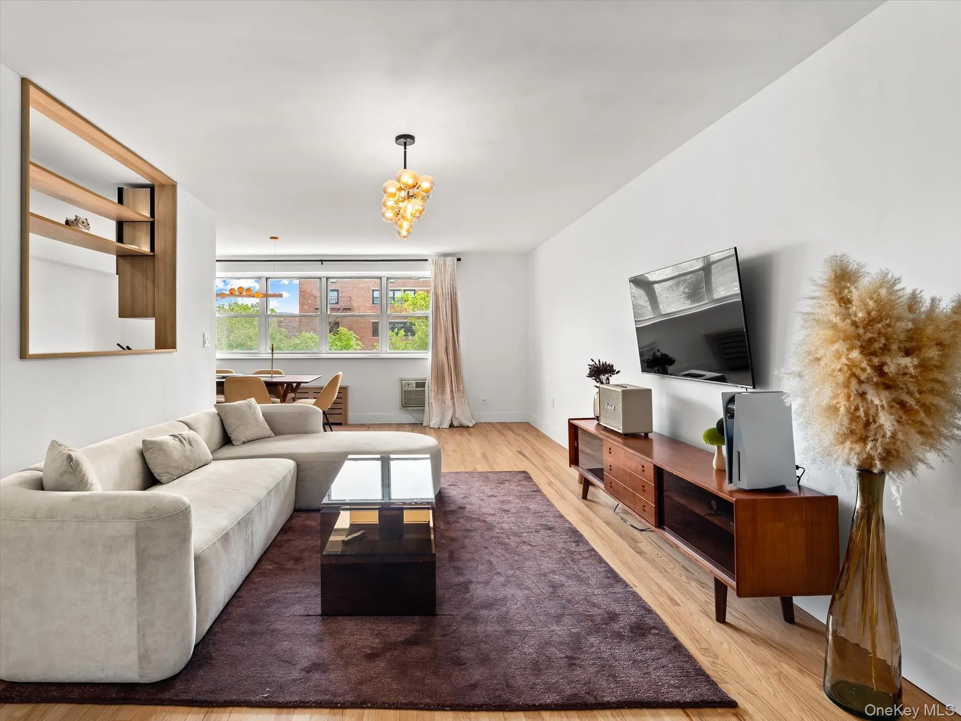 153-25 88th Street, New York, NY, 2 Bedrooms Bedrooms, 5 Rooms Rooms,2 BathroomsBathrooms,Residential,For Rent,88th,0,1017164 153-25 88th Street, New York, NY, 2 Bedrooms Bedrooms, 5 Rooms Rooms,2 BathroomsBathrooms,Residential,For Rent,88th,0,1017164