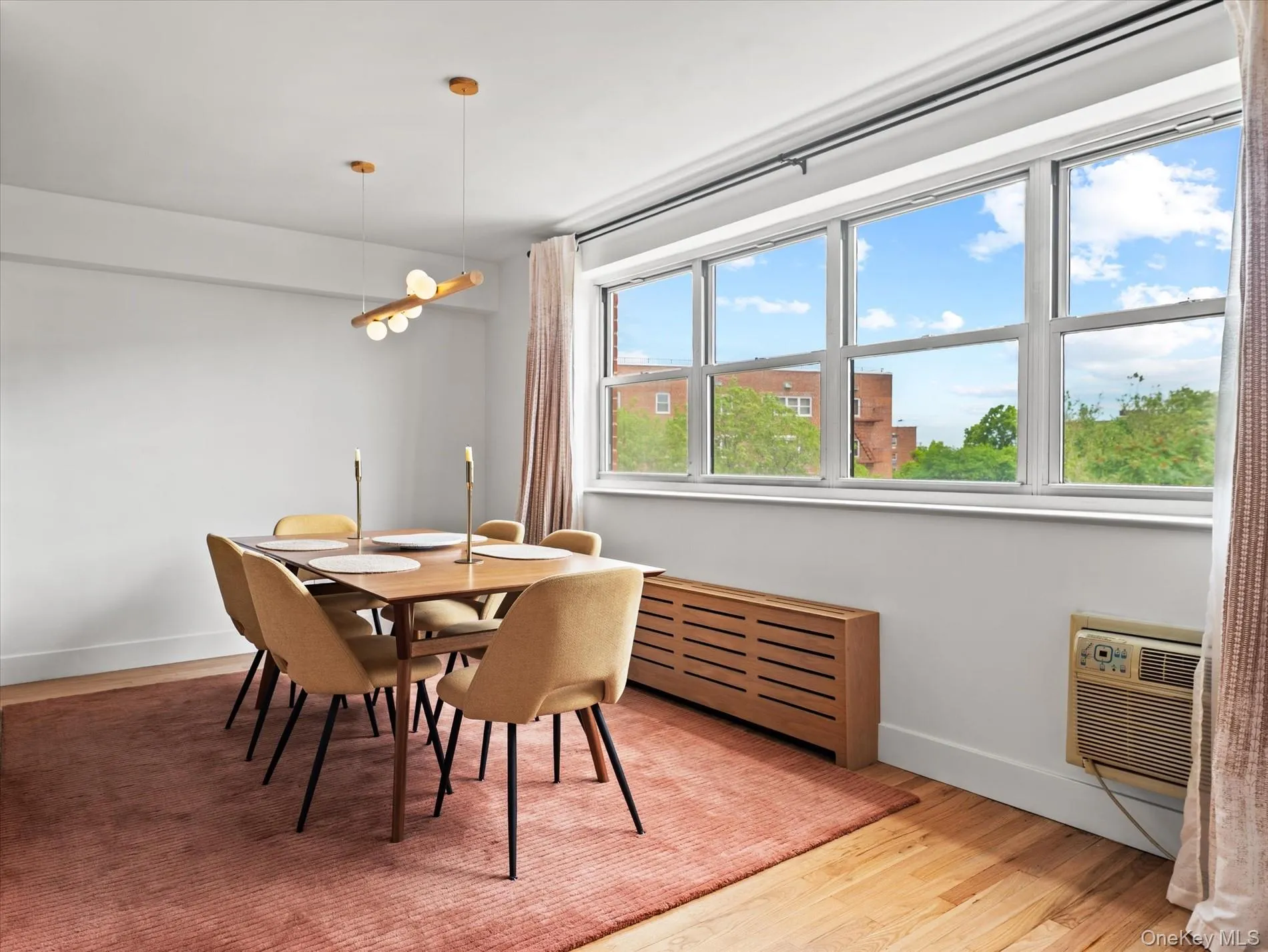 153-25 88th Street, New York, NY, 2 Bedrooms Bedrooms, 5 Rooms Rooms,2 BathroomsBathrooms,Residential,For Rent,88th,0,1017164 153-25 88th Street, New York, NY, 2 Bedrooms Bedrooms, 5 Rooms Rooms,2 BathroomsBathrooms,Residential,For Rent,88th,0,1017164