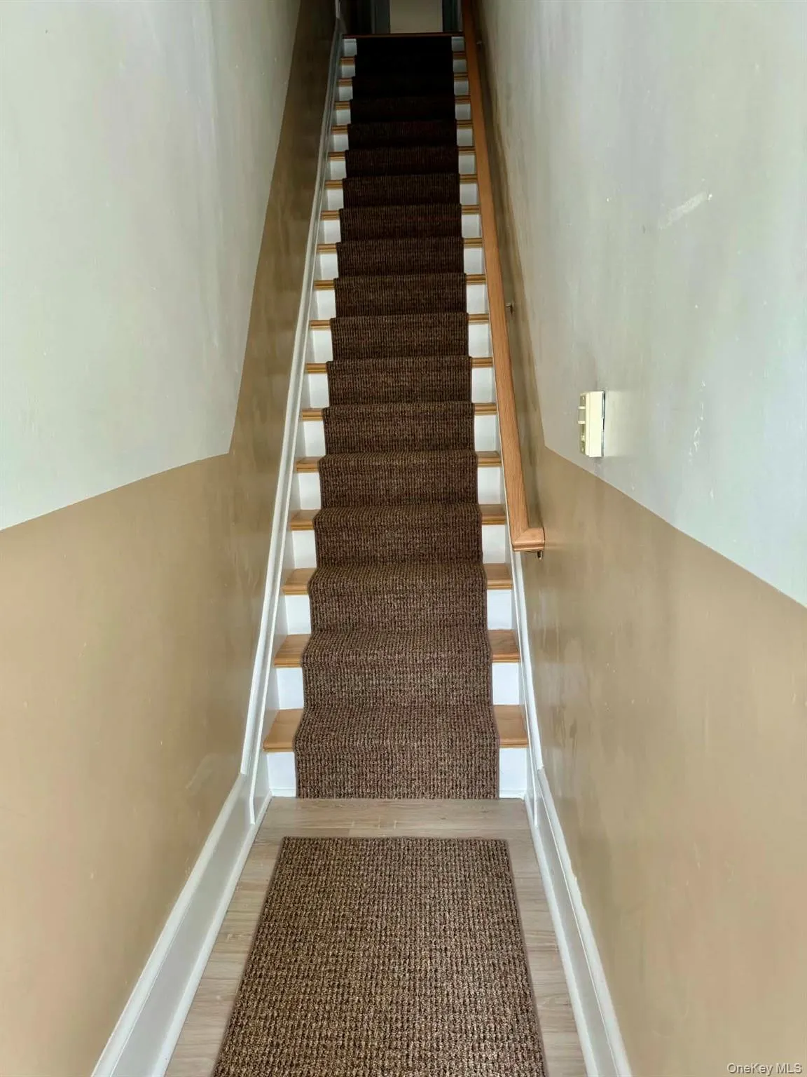 150 Tulip Avenue, Hempstead, NY, 2 Bedrooms Bedrooms, 4 Rooms Rooms,1 BathroomBathrooms,Residential Lease,For Rent,Tulip,0,1017167 150 Tulip Avenue, Hempstead, NY, 2 Bedrooms Bedrooms, 4 Rooms Rooms,1 BathroomBathrooms,Residential Lease,For Rent,Tulip,0,1017167