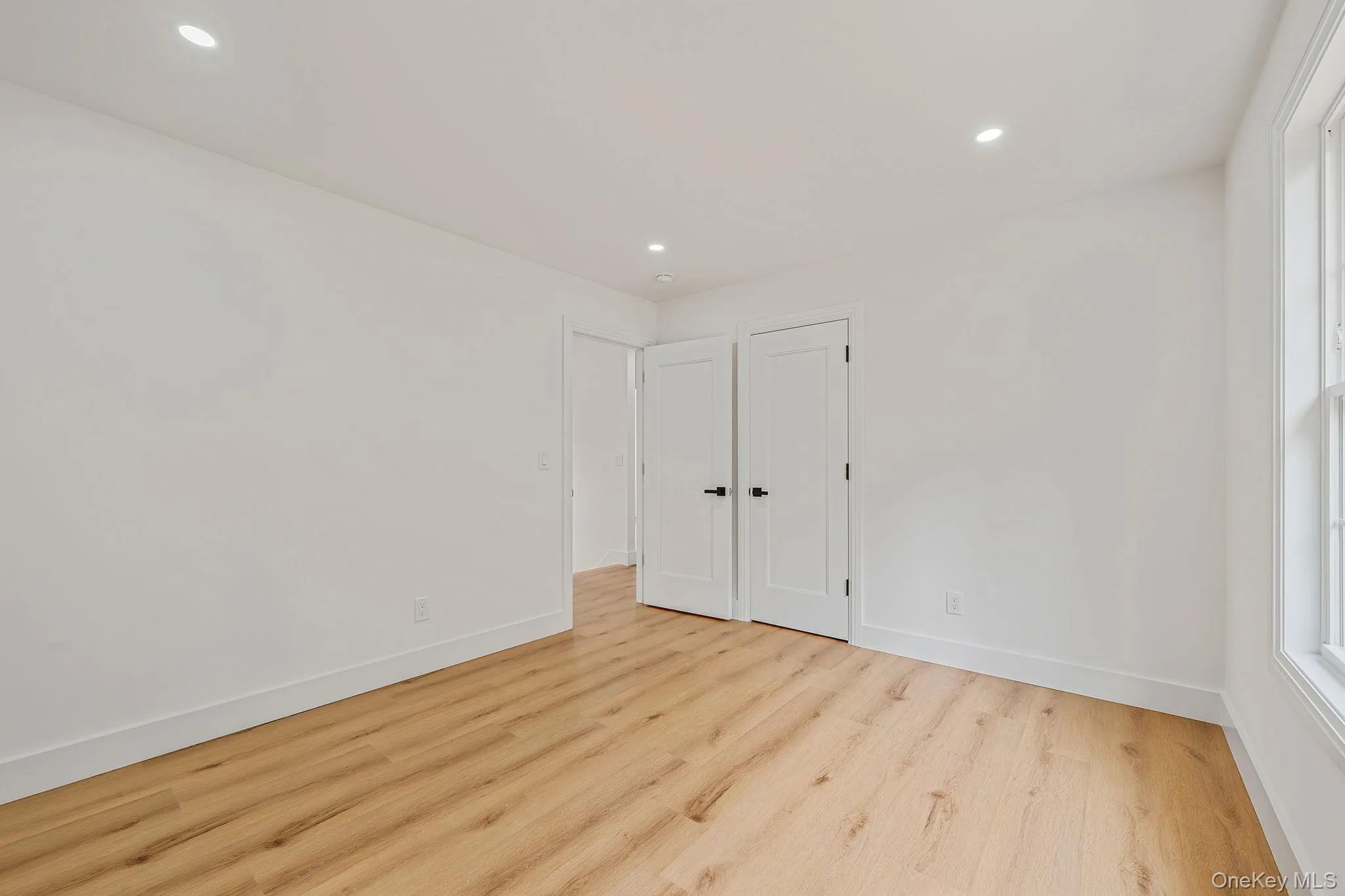 65 Superior Street, Brookhaven, NY, 4 Bedrooms Bedrooms, 10 Rooms Rooms,2 BathroomsBathrooms,Residential,For Rent,Superior,0,1017171 65 Superior Street, Brookhaven, NY, 4 Bedrooms Bedrooms, 10 Rooms Rooms,2 BathroomsBathrooms,Residential,For Rent,Superior,0,1017171