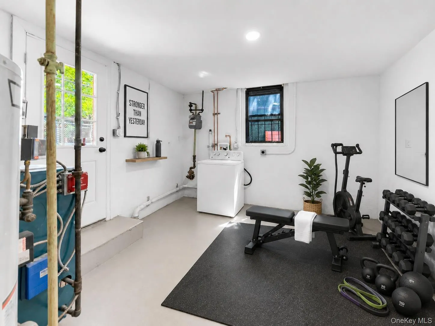 5569 Kings Highway, New York, NY, 2 Bedrooms Bedrooms, 4 Rooms Rooms,2 BathroomsBathrooms,Residential,For Rent,Kings,0,1017175 5569 Kings Highway, New York, NY, 2 Bedrooms Bedrooms, 4 Rooms Rooms,2 BathroomsBathrooms,Residential,For Rent,Kings,0,1017175