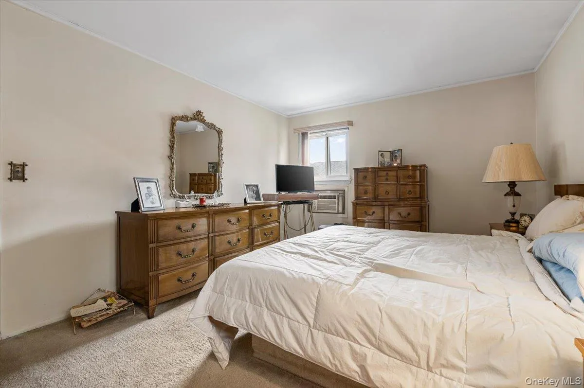 279 Kentucky Avenue, Oyster Bay, NY, 3 Bedrooms Bedrooms, 7 Rooms Rooms,2 BathroomsBathrooms,Residential,For Rent,Kentucky,0,KEY1017183 279 Kentucky Avenue, Oyster Bay, NY, 3 Bedrooms Bedrooms, 7 Rooms Rooms,2 BathroomsBathrooms,Residential,For Rent,Kentucky,0,KEY1017183