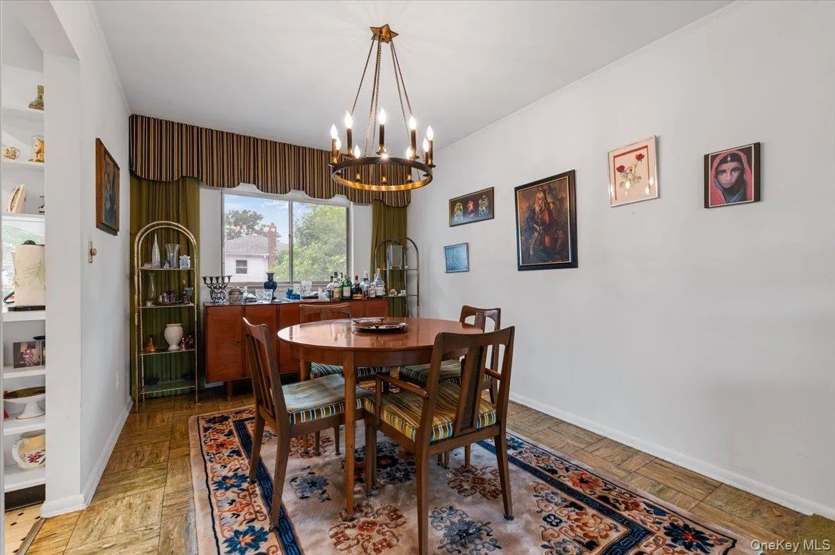 279 Kentucky Avenue, Oyster Bay, NY, 3 Bedrooms Bedrooms, 7 Rooms Rooms,2 BathroomsBathrooms,Residential,For Rent,Kentucky,0,KEY1017183 279 Kentucky Avenue, Oyster Bay, NY, 3 Bedrooms Bedrooms, 7 Rooms Rooms,2 BathroomsBathrooms,Residential,For Rent,Kentucky,0,KEY1017183