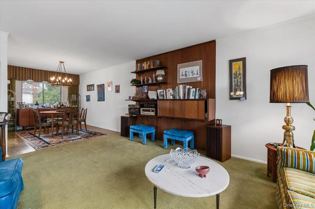 279 Kentucky Avenue, Oyster Bay, NY, 3 Bedrooms Bedrooms, 7 Rooms Rooms,2 BathroomsBathrooms,Residential,For Rent,Kentucky,0,KEY1017183 279 Kentucky Avenue, Oyster Bay, NY, 3 Bedrooms Bedrooms, 7 Rooms Rooms,2 BathroomsBathrooms,Residential,For Rent,Kentucky,0,KEY1017183