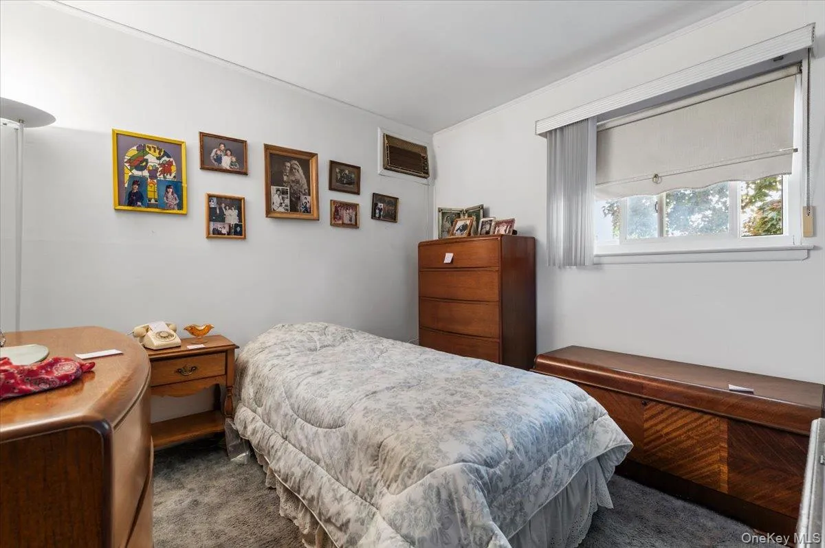 279 Kentucky Avenue, Oyster Bay, NY, 3 Bedrooms Bedrooms, 7 Rooms Rooms,2 BathroomsBathrooms,Residential,For Rent,Kentucky,0,KEY1017183 279 Kentucky Avenue, Oyster Bay, NY, 3 Bedrooms Bedrooms, 7 Rooms Rooms,2 BathroomsBathrooms,Residential,For Rent,Kentucky,0,KEY1017183