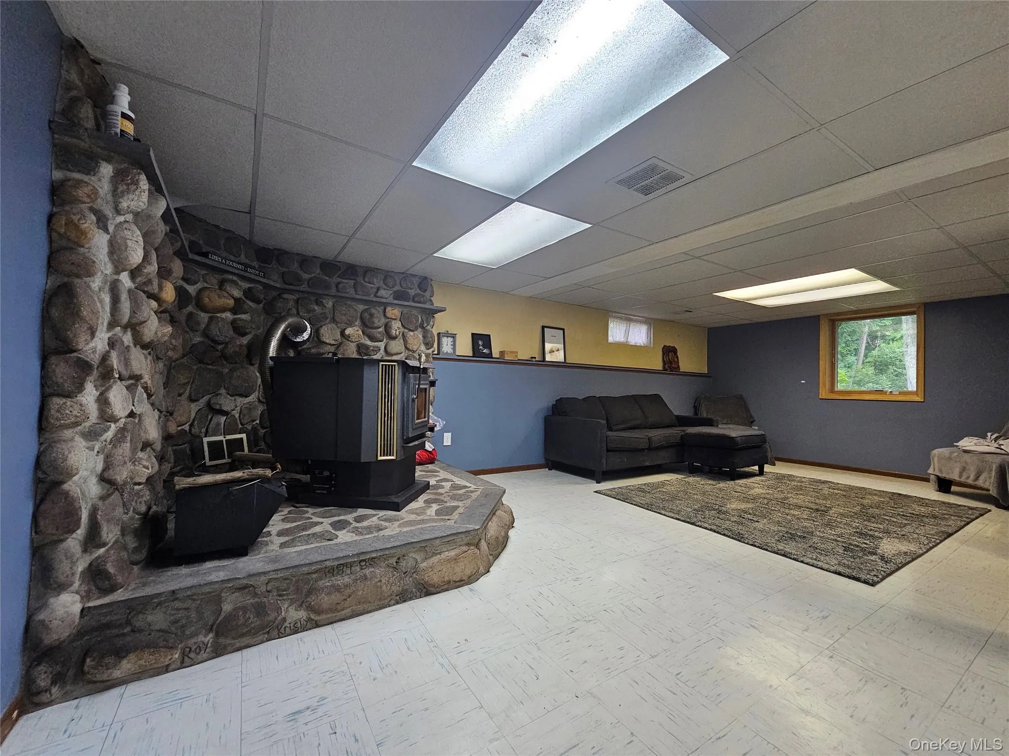 4 Pinegrove Drive, Mamakating, NY, 4 Bedrooms Bedrooms, 6 Rooms Rooms,1 BathroomBathrooms,Residential,For Rent,Pinegrove,0,1017189 4 Pinegrove Drive, Mamakating, NY, 4 Bedrooms Bedrooms, 6 Rooms Rooms,1 BathroomBathrooms,Residential,For Rent,Pinegrove,0,1017189