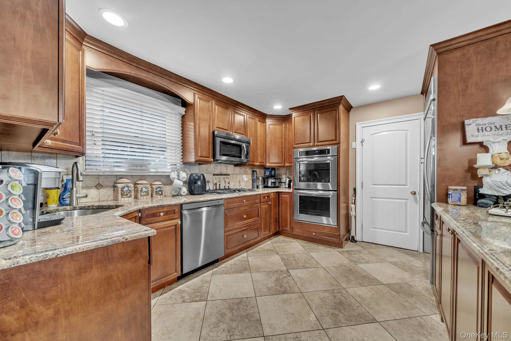 4382 New York Ave, Hempstead, NY, 4 Bedrooms Bedrooms, 8 Rooms Rooms,2 BathroomsBathrooms,Residential,For Rent,New York Ave,0,KEY1017193 4382 New York Ave, Hempstead, NY, 4 Bedrooms Bedrooms, 8 Rooms Rooms,2 BathroomsBathrooms,Residential,For Rent,New York Ave,0,KEY1017193