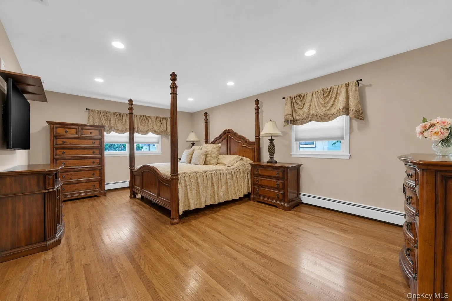4382 New York Ave, Hempstead, NY, 4 Bedrooms Bedrooms, 8 Rooms Rooms,2 BathroomsBathrooms,Residential,For Rent,New York Ave,0,KEY1017193 4382 New York Ave, Hempstead, NY, 4 Bedrooms Bedrooms, 8 Rooms Rooms,2 BathroomsBathrooms,Residential,For Rent,New York Ave,0,KEY1017193