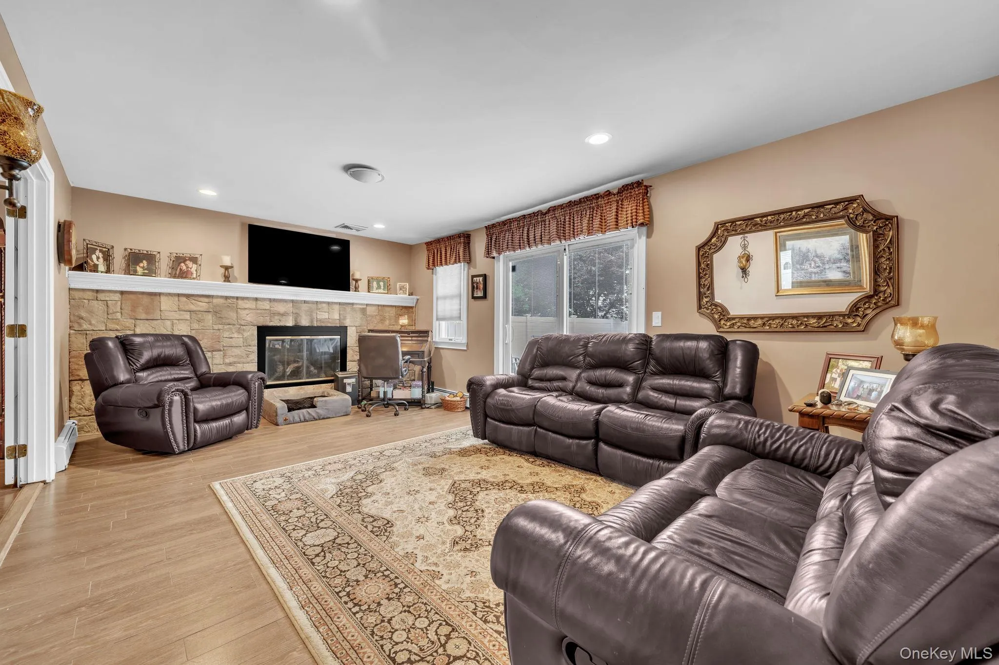 4382 New York Ave, Hempstead, NY, 4 Bedrooms Bedrooms, 8 Rooms Rooms,2 BathroomsBathrooms,Residential,For Rent,New York Ave,0,KEY1017193 4382 New York Ave, Hempstead, NY, 4 Bedrooms Bedrooms, 8 Rooms Rooms,2 BathroomsBathrooms,Residential,For Rent,New York Ave,0,KEY1017193