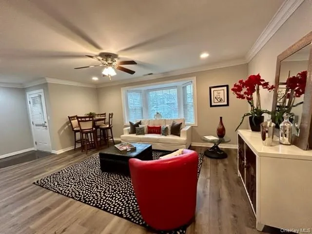 400 Adams Way, Islip, NY, 2 Bedrooms Bedrooms, 5 Rooms Rooms,2 BathroomsBathrooms,Residential Lease,For Rent,Adams,0,1017198 400 Adams Way, Islip, NY, 2 Bedrooms Bedrooms, 5 Rooms Rooms,2 BathroomsBathrooms,Residential Lease,For Rent,Adams,0,1017198