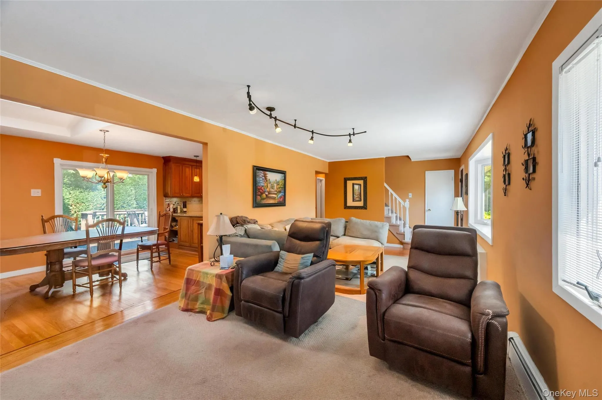 34 Oak Street, Oyster Bay, NY, 4 Bedrooms Bedrooms, 8 Rooms Rooms,2 BathroomsBathrooms,Residential,For Rent,Oak,0,1017199 34 Oak Street, Oyster Bay, NY, 4 Bedrooms Bedrooms, 8 Rooms Rooms,2 BathroomsBathrooms,Residential,For Rent,Oak,0,1017199