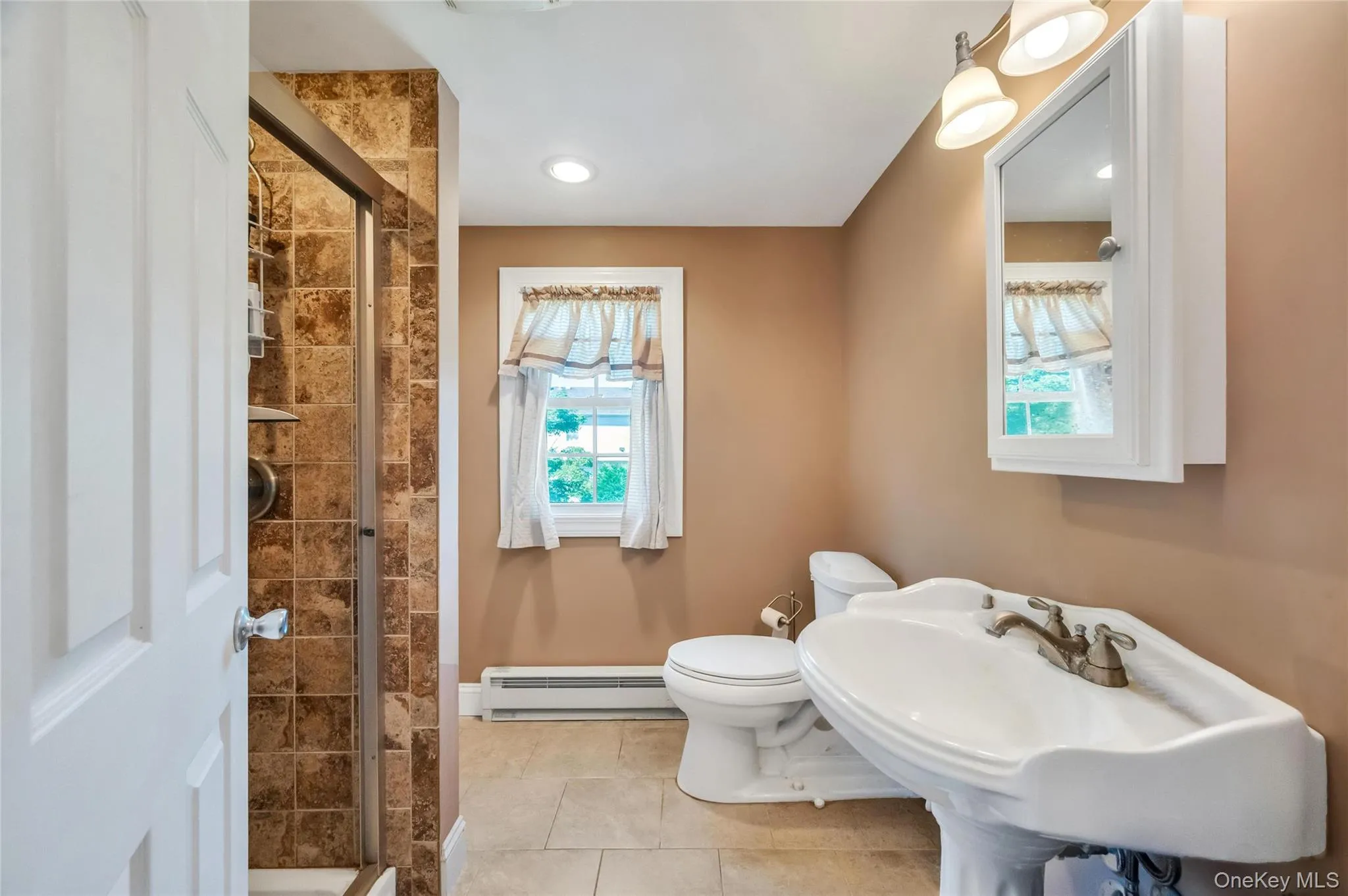 34 Oak Street, Oyster Bay, NY, 4 Bedrooms Bedrooms, 8 Rooms Rooms,2 BathroomsBathrooms,Residential,For Rent,Oak,0,1017199 34 Oak Street, Oyster Bay, NY, 4 Bedrooms Bedrooms, 8 Rooms Rooms,2 BathroomsBathrooms,Residential,For Rent,Oak,0,1017199